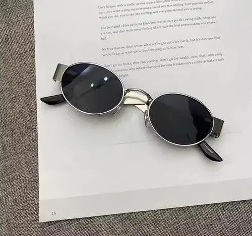 Designer Vintage round frame sunglasses Size ONE SIZE - 3 Thumbnail