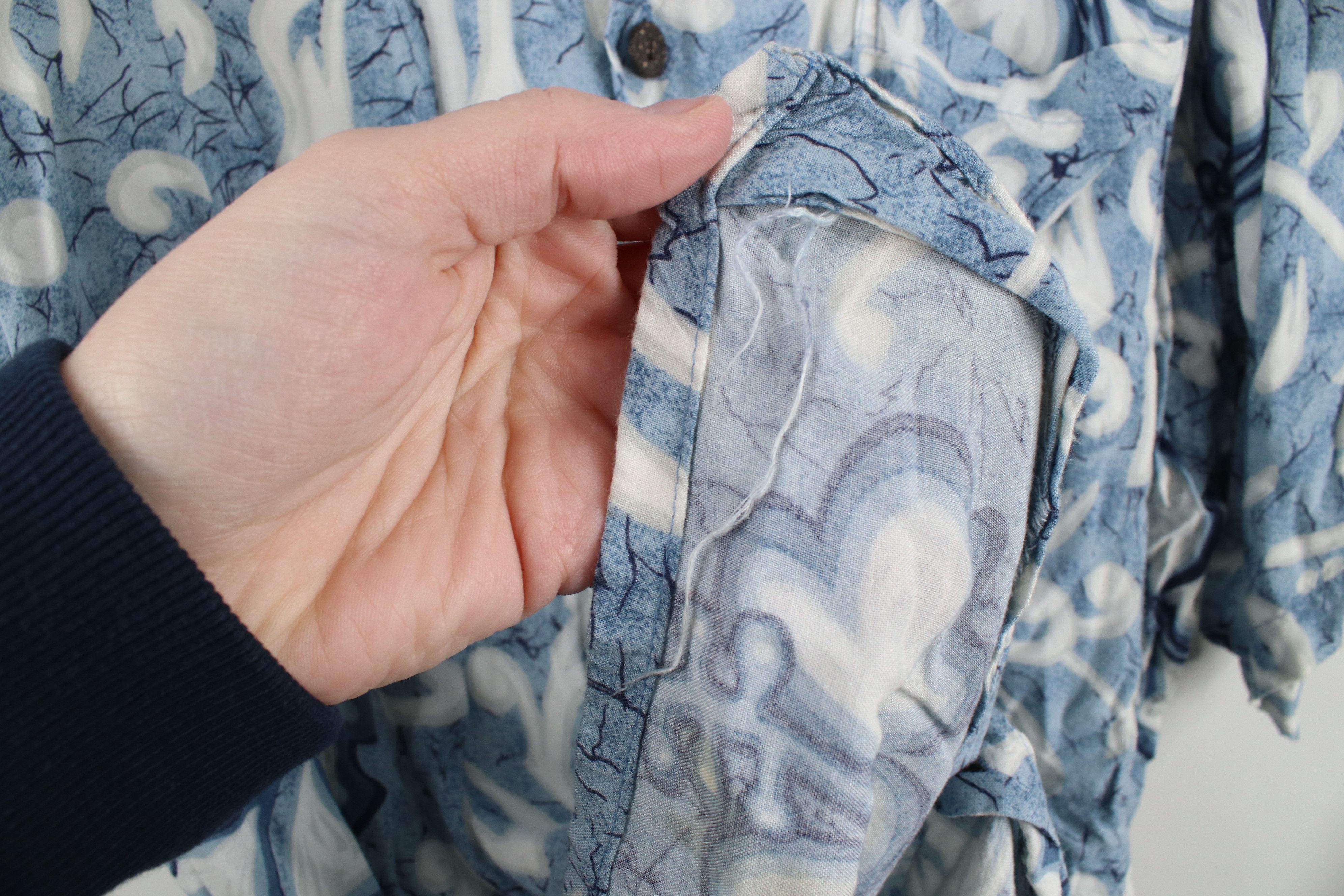 Vintage Vintage 90s Streetwear Flower Hawaiian Luau Button Shirt Size US XL / EU 56 / 4 - 4 Thumbnail