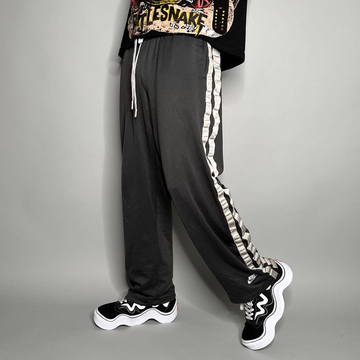 Nike VINTAGE NIKE SWEATPANTS