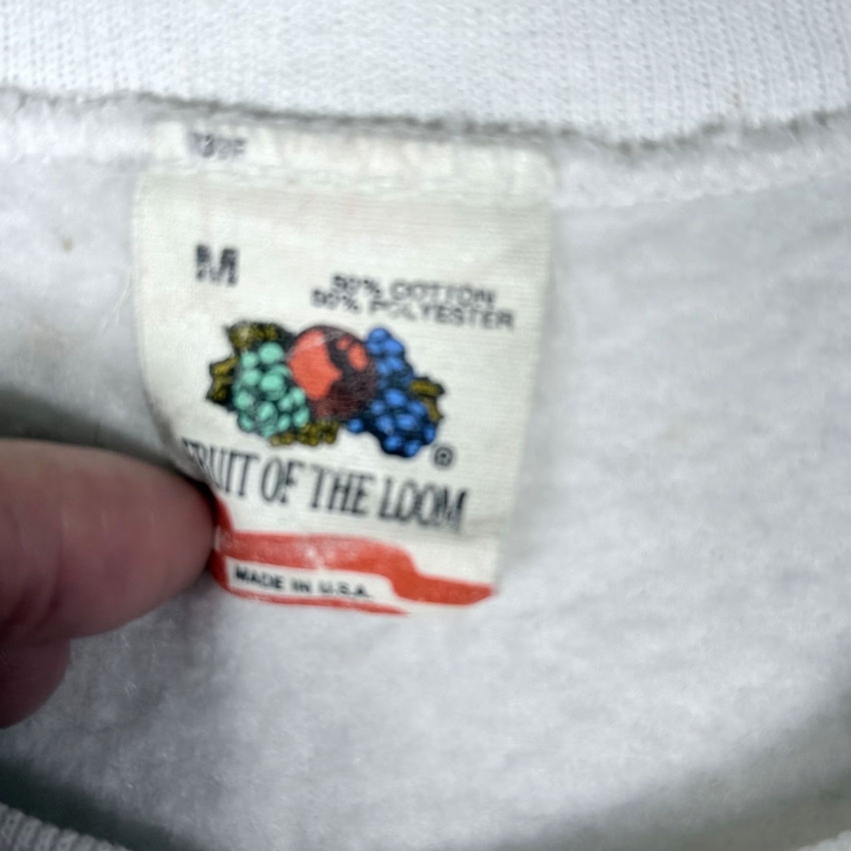 Fruit Of The Loom VINTAGE Fruit of the Loom Sweartshirt Mens M White Desert Storm 1991 Storm Graphic Print Crew Neck Pullover Knit Sweatshirt Regular Fit Shirt Size US M / EU 48-50 / 2 - 6 Thumbnail