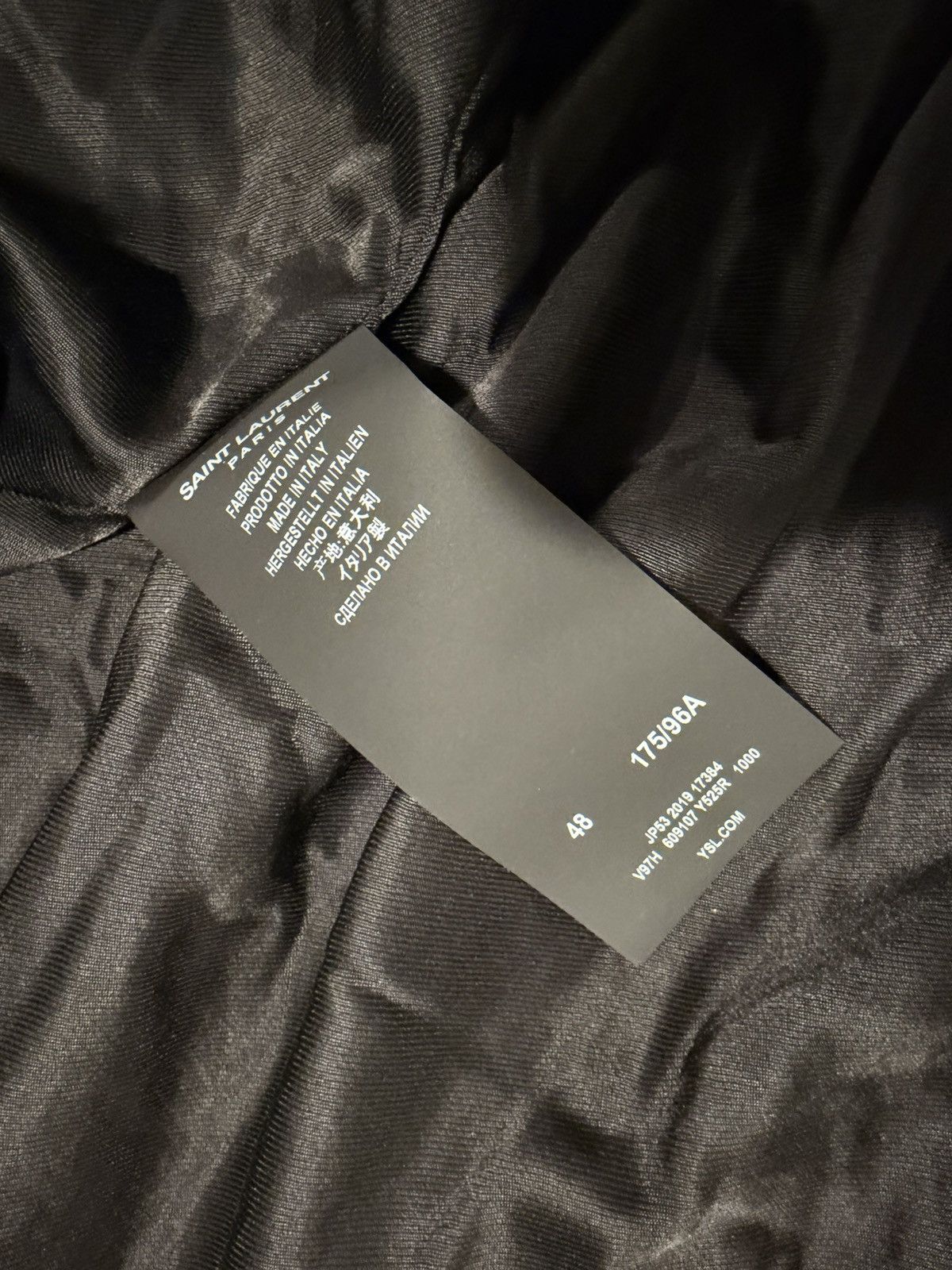 Saint Laurent Paris Saint Laurent velvet hoodie. 48/M. $3290 Size US M / EU 48-50 / 2 - 11 Thumbnail