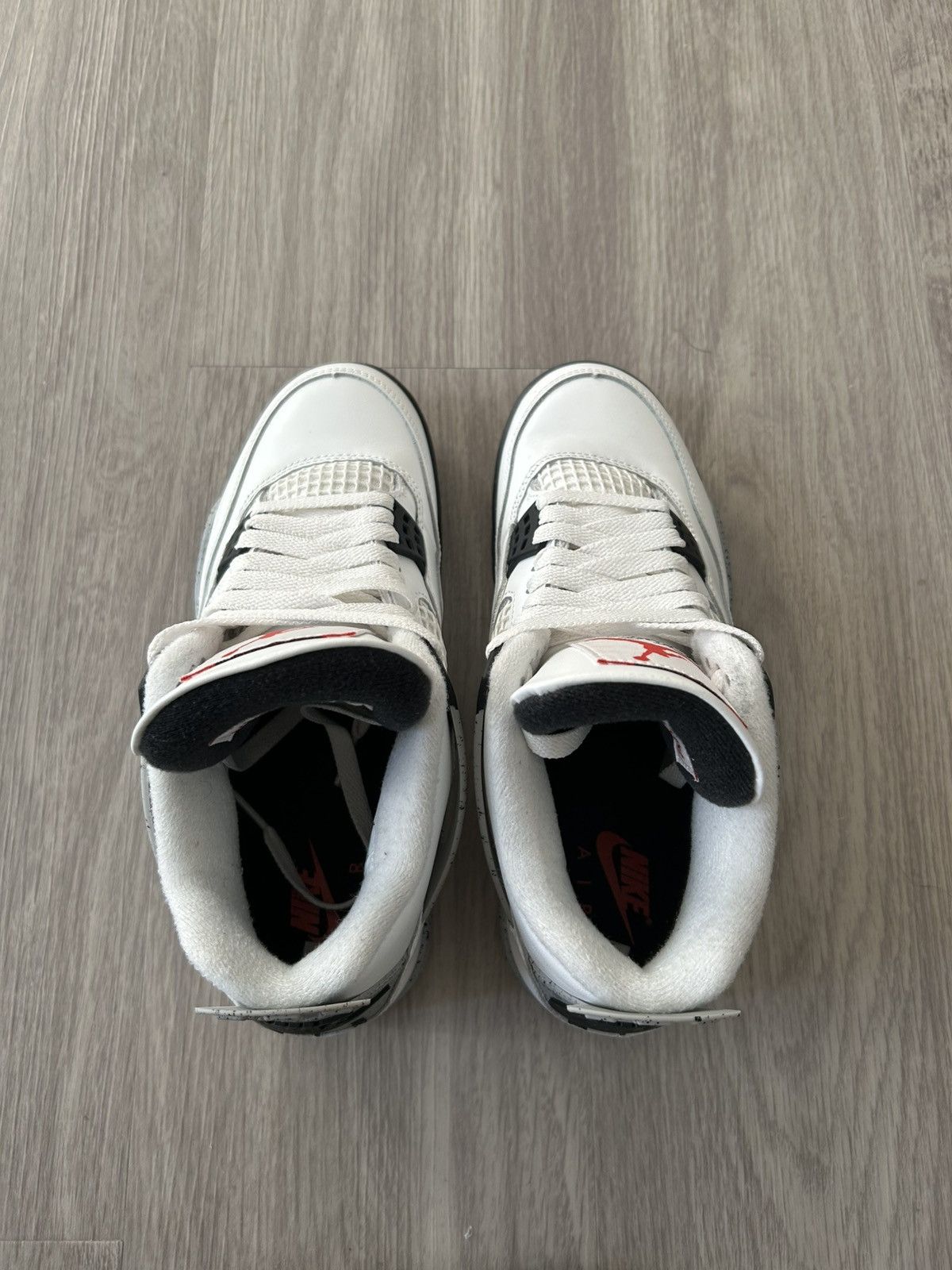 Jordan Brand Air Jordan Retro 4 White Cement 2025 Size 7 Size US 7 / EU 40 - 4 Thumbnail