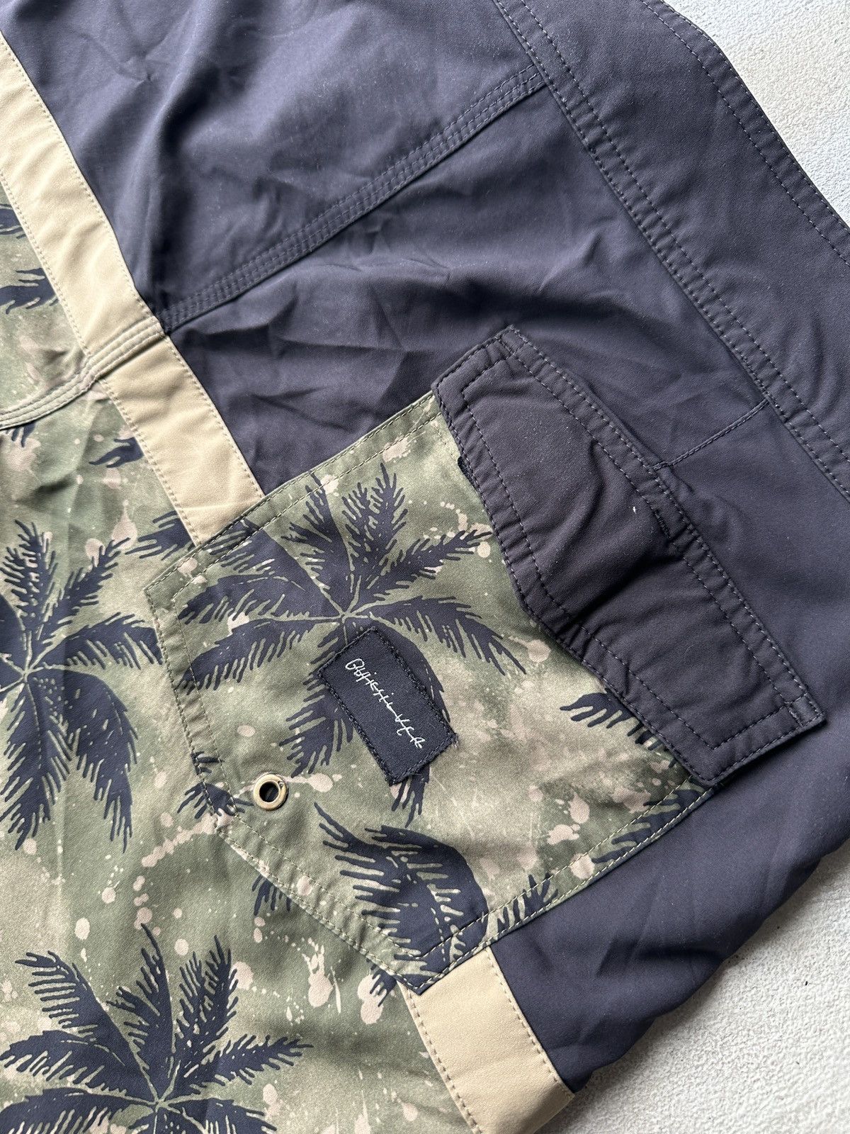 Quiksilver 🚨Vintage Quiksilver Shorts Big Logo Y2K Style 90s Surfing Size US 34 / EU 50 - 11 Thumbnail
