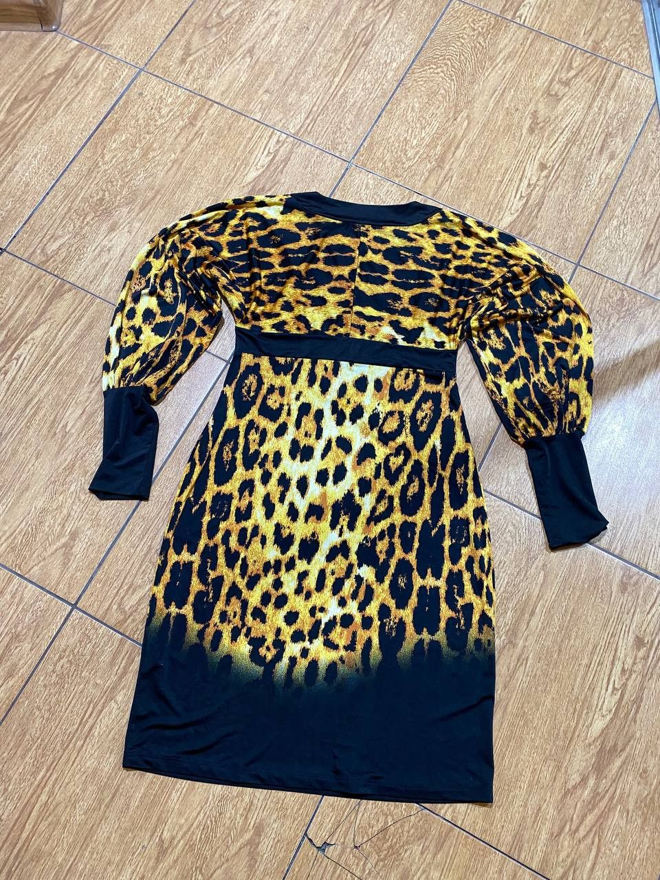 Roberto Cavalli Luxury Roberto Cavalli Black Leopard Print Dress Size XL / US 12-14 / IT 48-50 - 7 Thumbnail