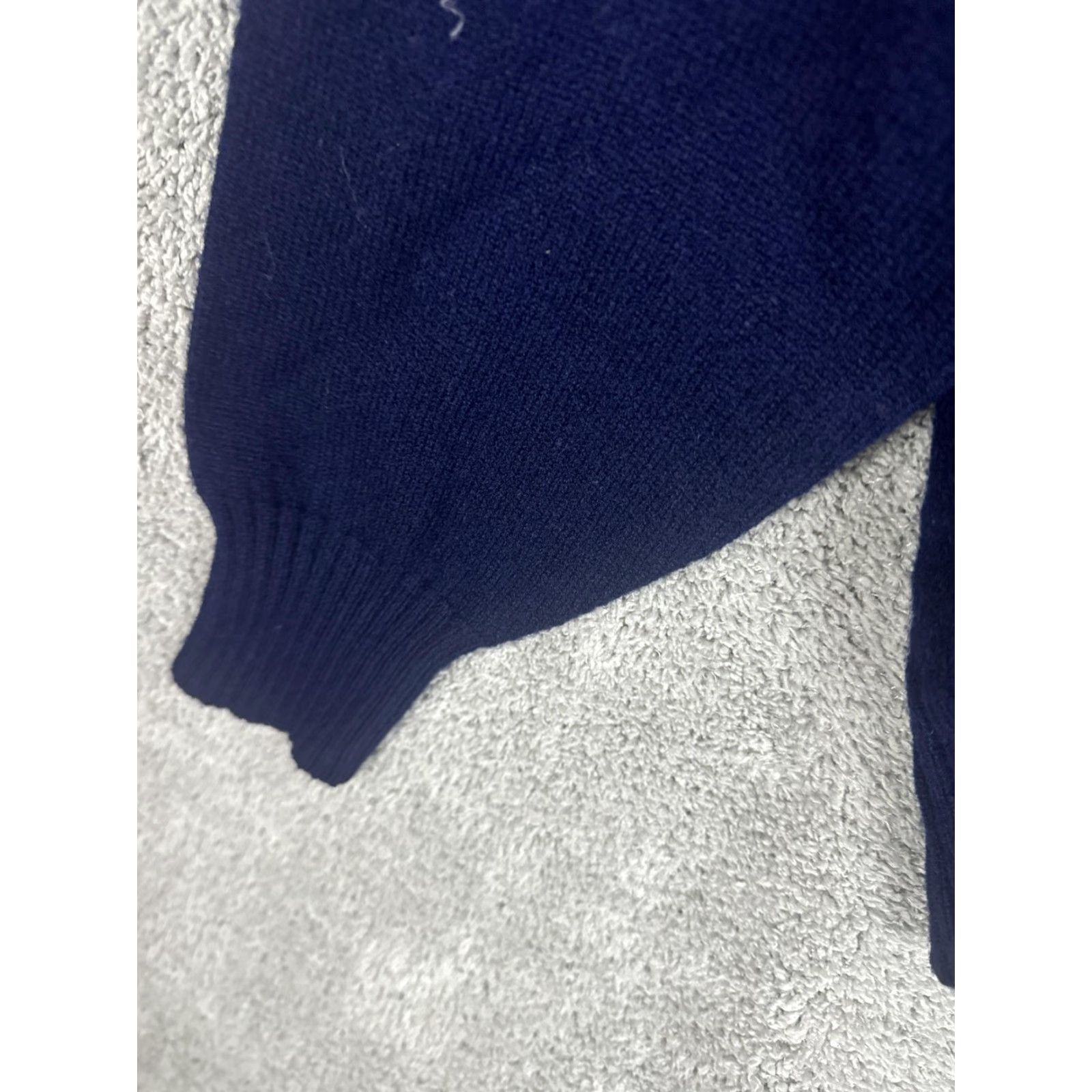 Vintage VINTAGE McGeorge Sweater Mens XL Navy Blue V Neck 100% Lambswool Made In Scotland Size US XL / EU 56 / 4 - 4 Thumbnail