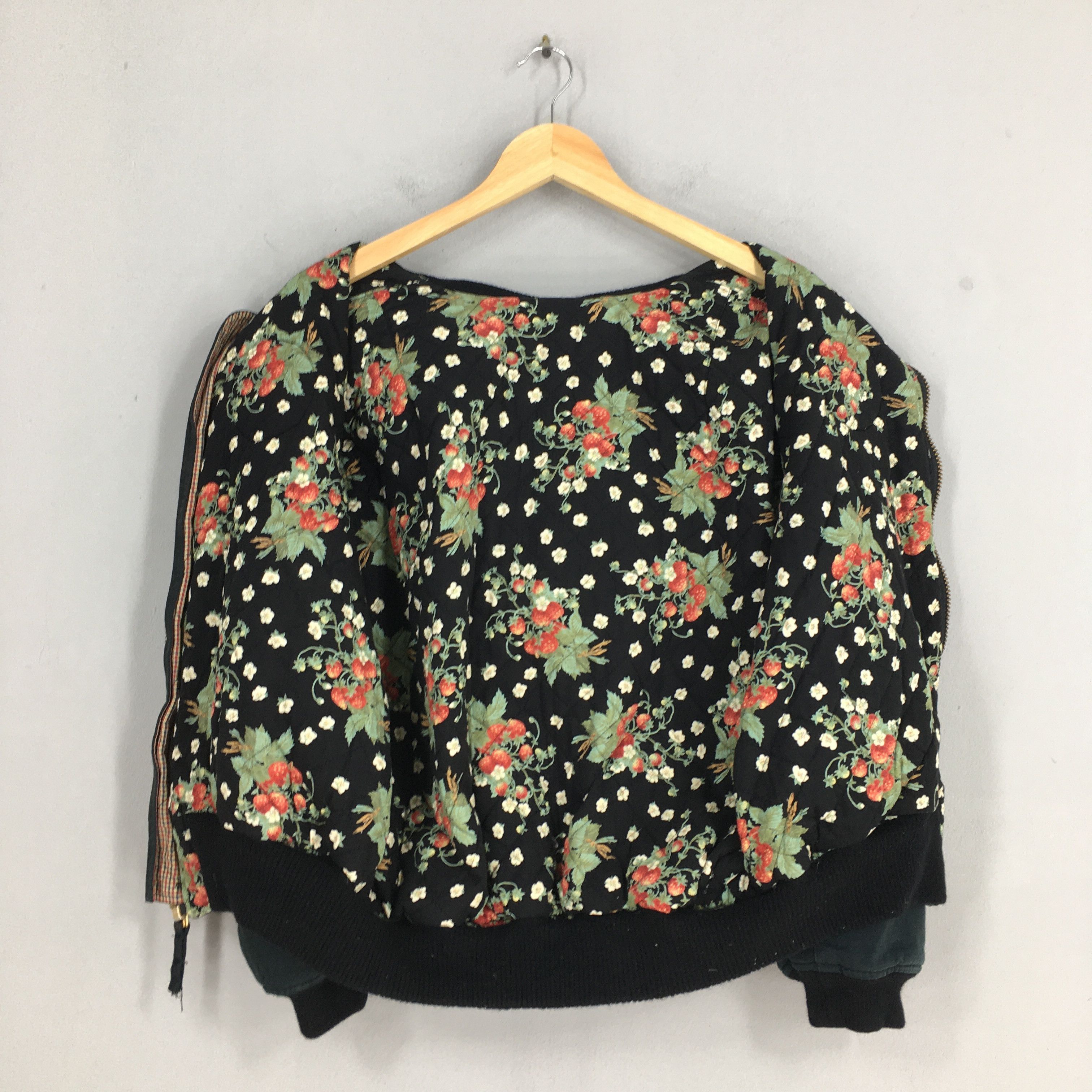 Japanese Brand Vintage Pink House Japan Bomber Jacket Large Size US L / EU 52-54 / 3 - 9 Thumbnail