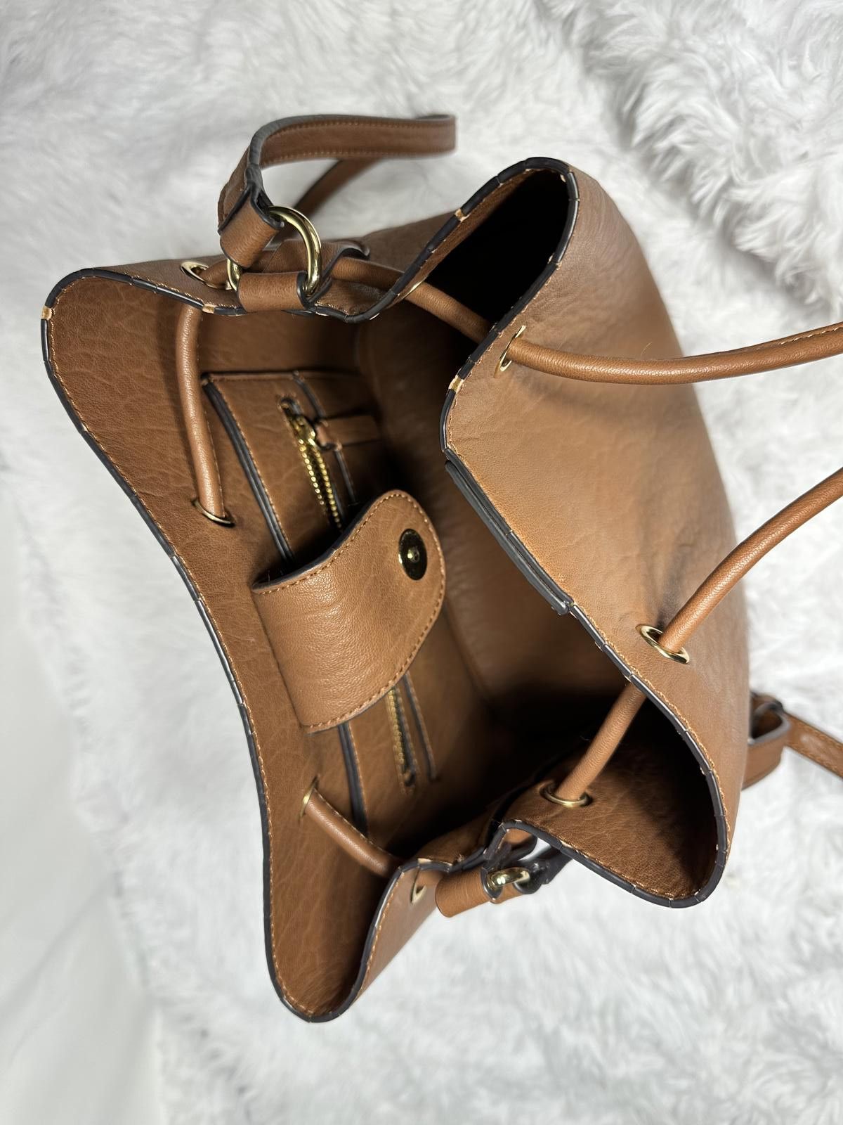 Calvin Klein Calvin Klein Brown Leather Bucket Bag with Drawstring Size ONE SIZE - 7 Thumbnail