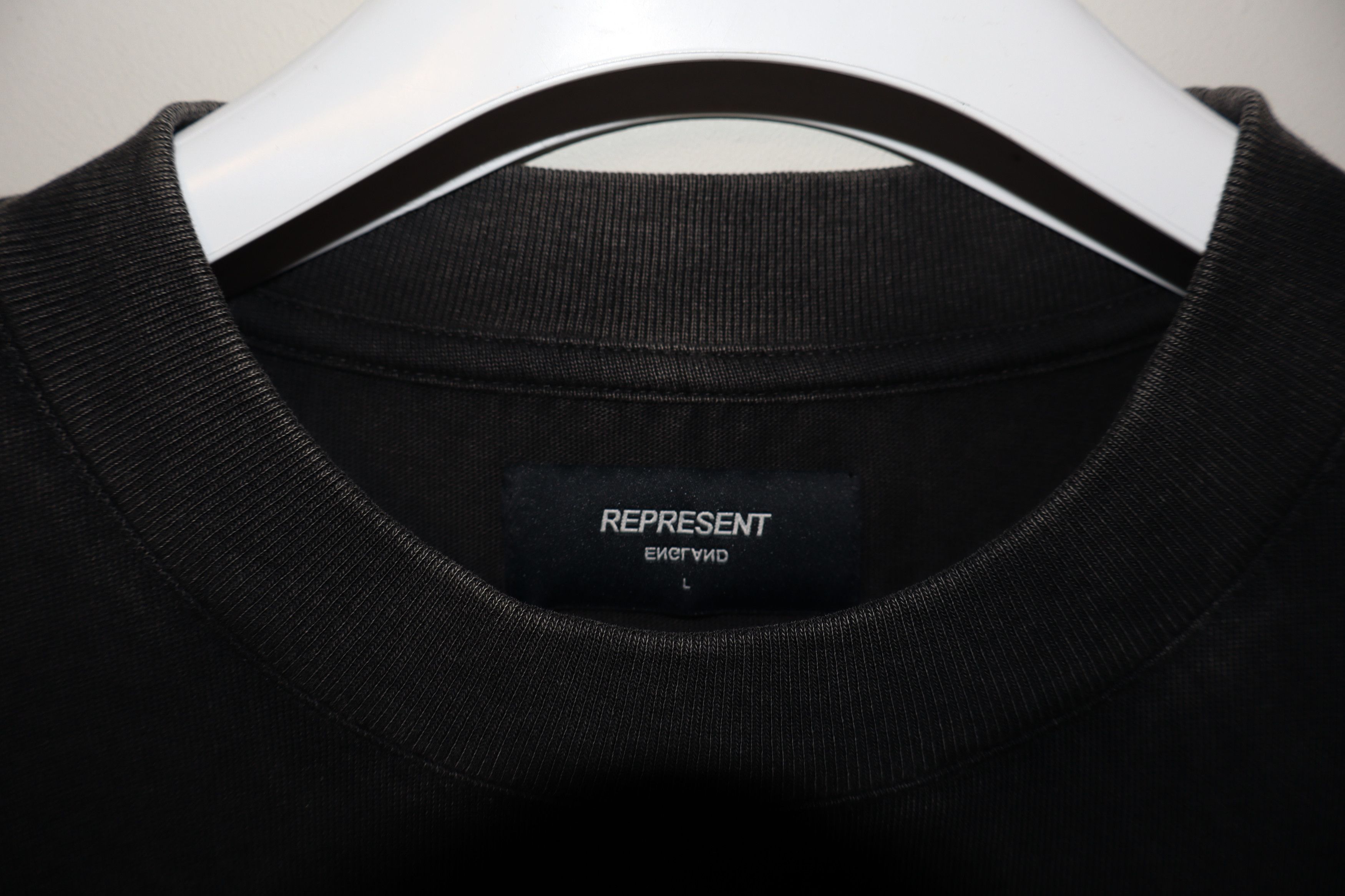 Represent Clo. Ride Thru Hell t-shirt Size US L / EU 52-54 / 3 - 2 Thumbnail