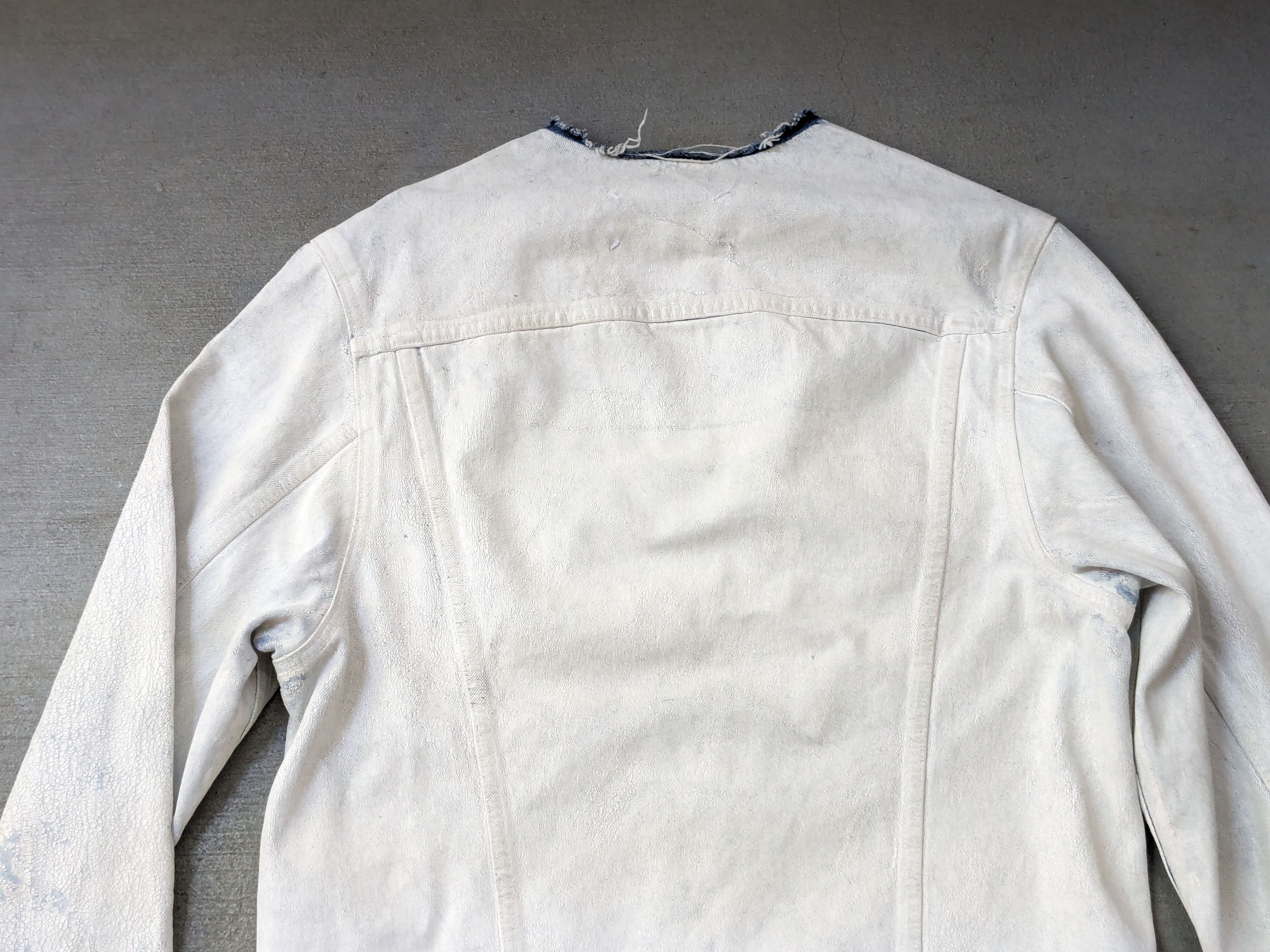 Maison Margiela Maison Margiela Denim Jacket White Paint Blue 46 Collarless Size US M / EU 48-50 / 2 - 11 Thumbnail