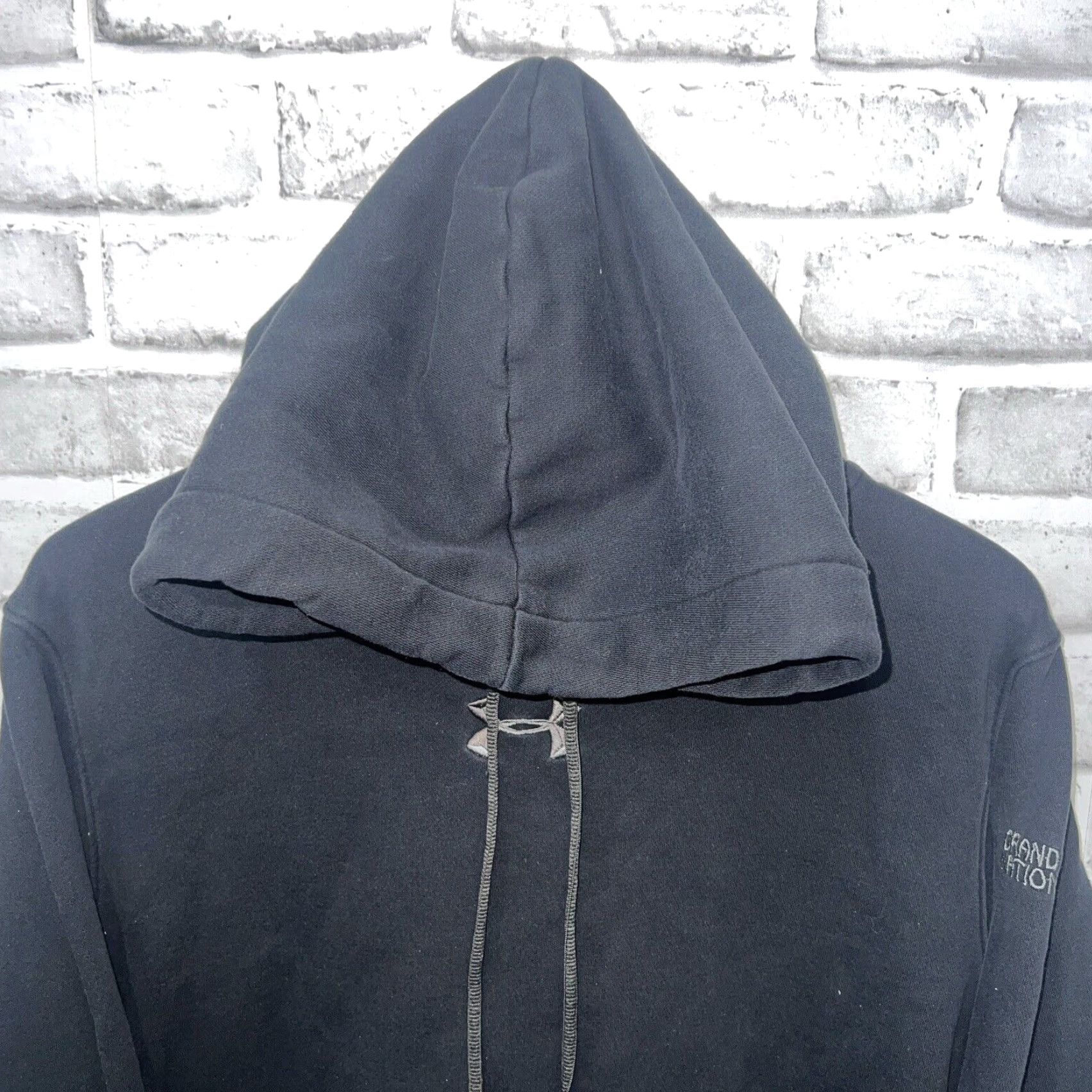 Under Armour VINTAGE Under Armour Hoodie Pullover Men Large Black ColdGear Sportswear Size US L / EU 52-54 / 3 - 2 Thumbnail