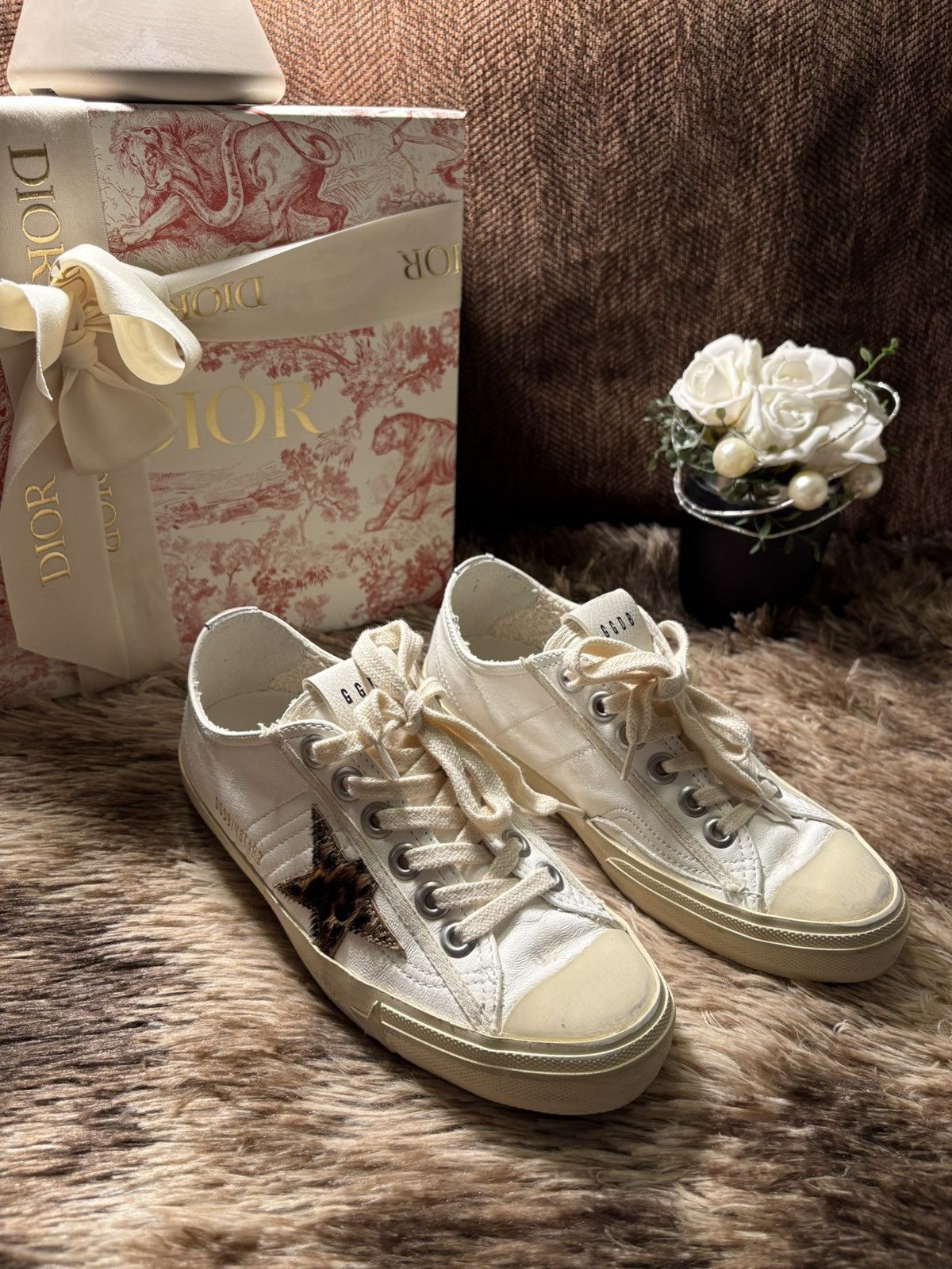Golden Goose Golden Goose V-Star 2 leopard pattern Size US 5 / IT 35 - 1 Thumbnail