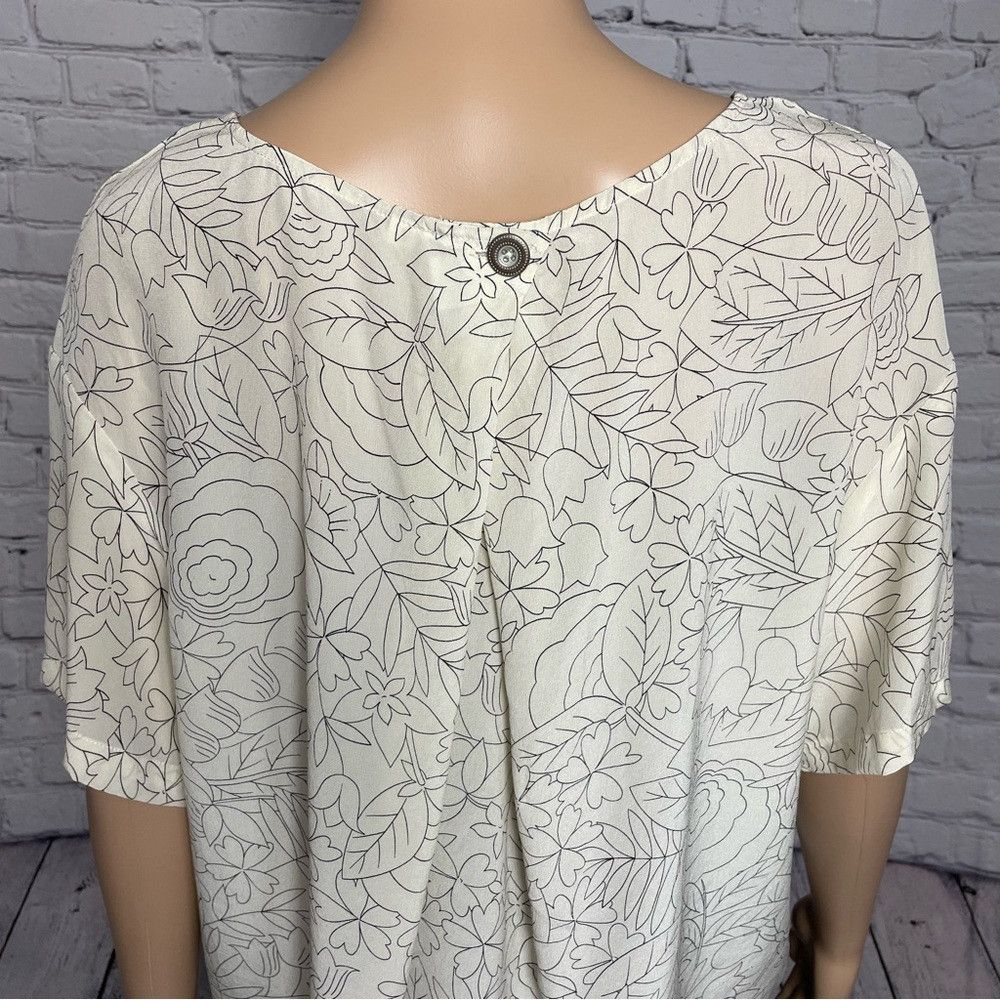 Anthropologie Anthropologie Postage Stamp White Floral Silk Blouse Size 1 Size XL / US 12-14 / IT 48-50 - 6 Thumbnail