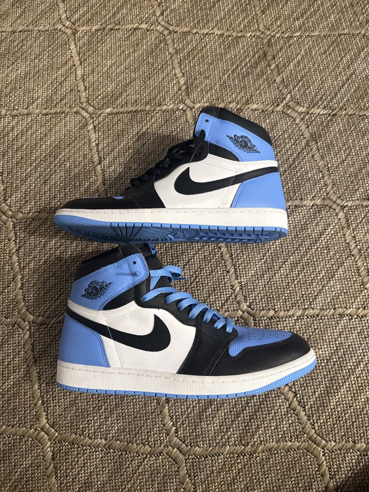Jordan 1 Retro High OG “UNC Toe”