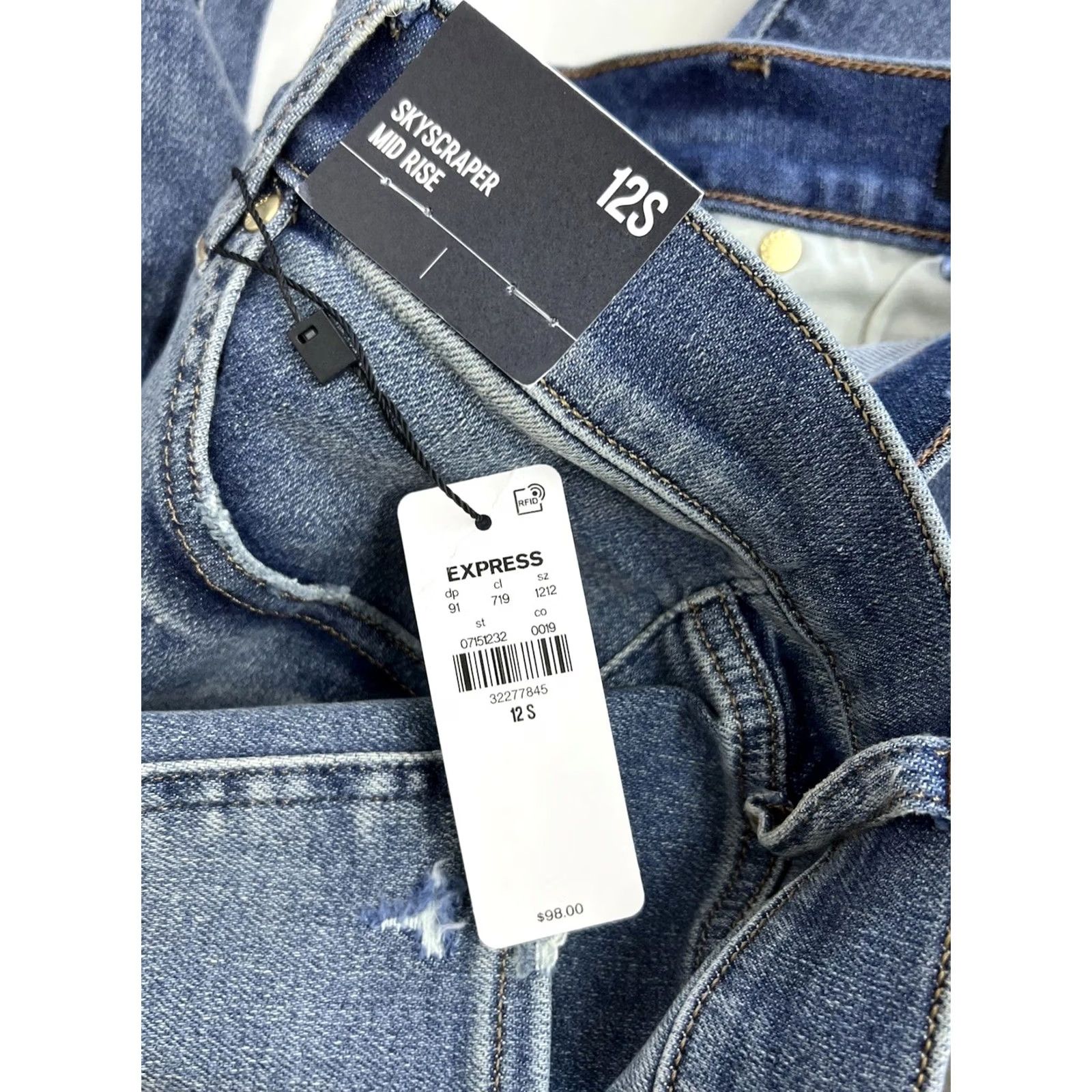 Express VINTAGE EXPRESS Skyscraper Midrise Jeans Distressed Womens 12P Short Blue Bootcut NWT Size 34" / US 12 / IT 48 - 8 Thumbnail