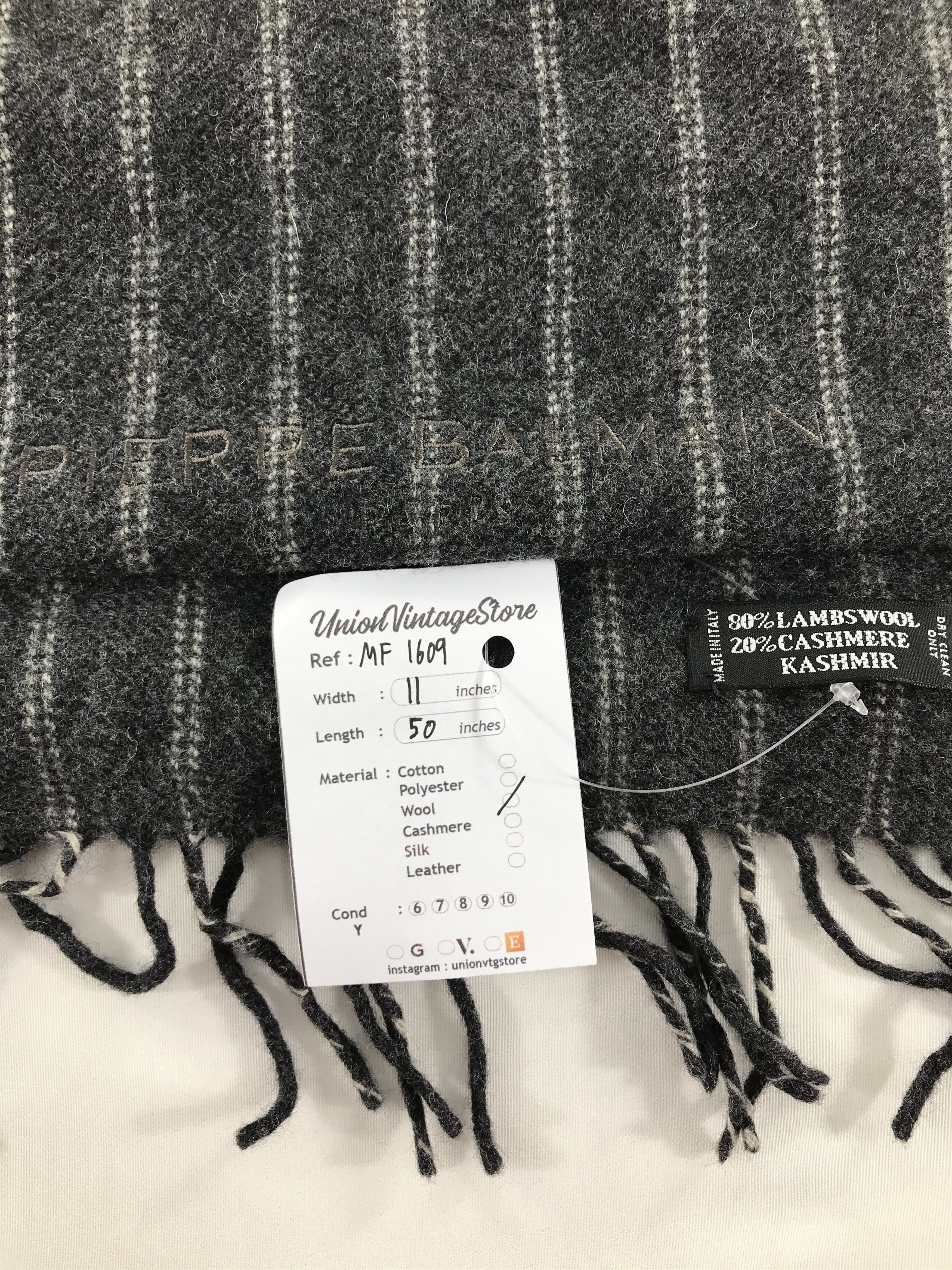 Pierre Balmain Vintage Pierre Balmain Scarf/Muffler/Neckwear MF1609 Size ONE SIZE - 4 Thumbnail