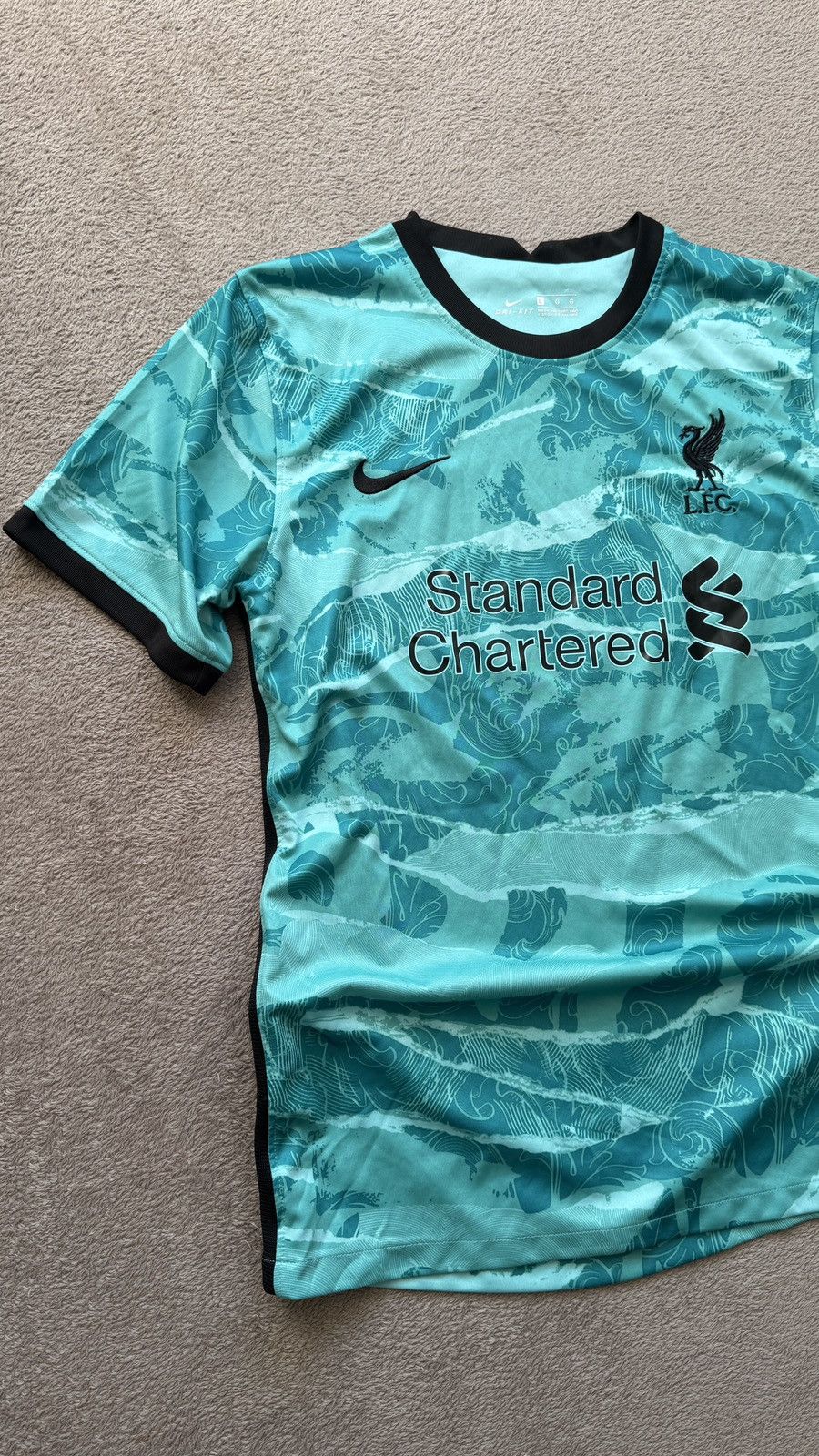 Nike Liverpool away 20/21 jersey sportswear blokecore football Size US L / EU 52-54 / 3 - 2 Thumbnail