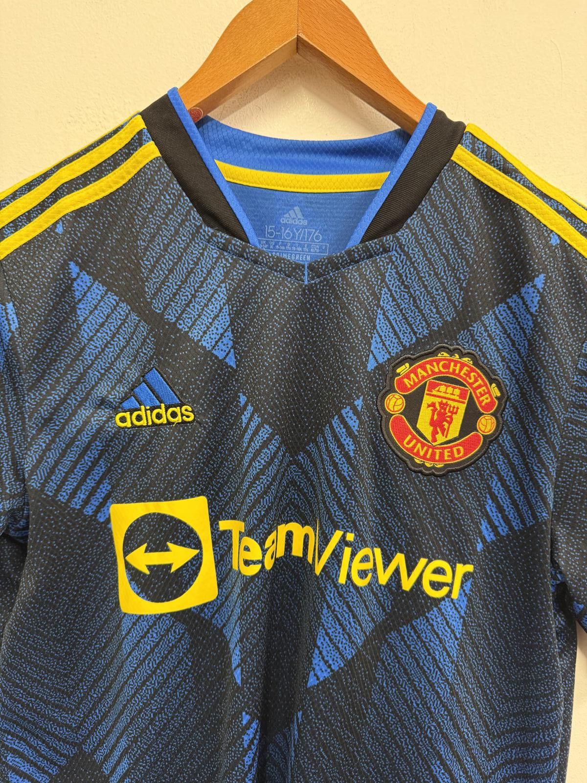Adidas Adidas Manchester United Football Jersey Youth Size 15-16Y Size ONE SIZE - 3 Thumbnail