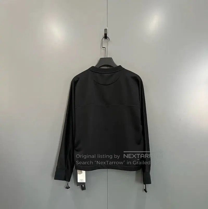 Fendi Fendi Women's Black Long Sleeve Cropped Sweatshirt . Size L / US 10 / IT 46 - 3 Thumbnail