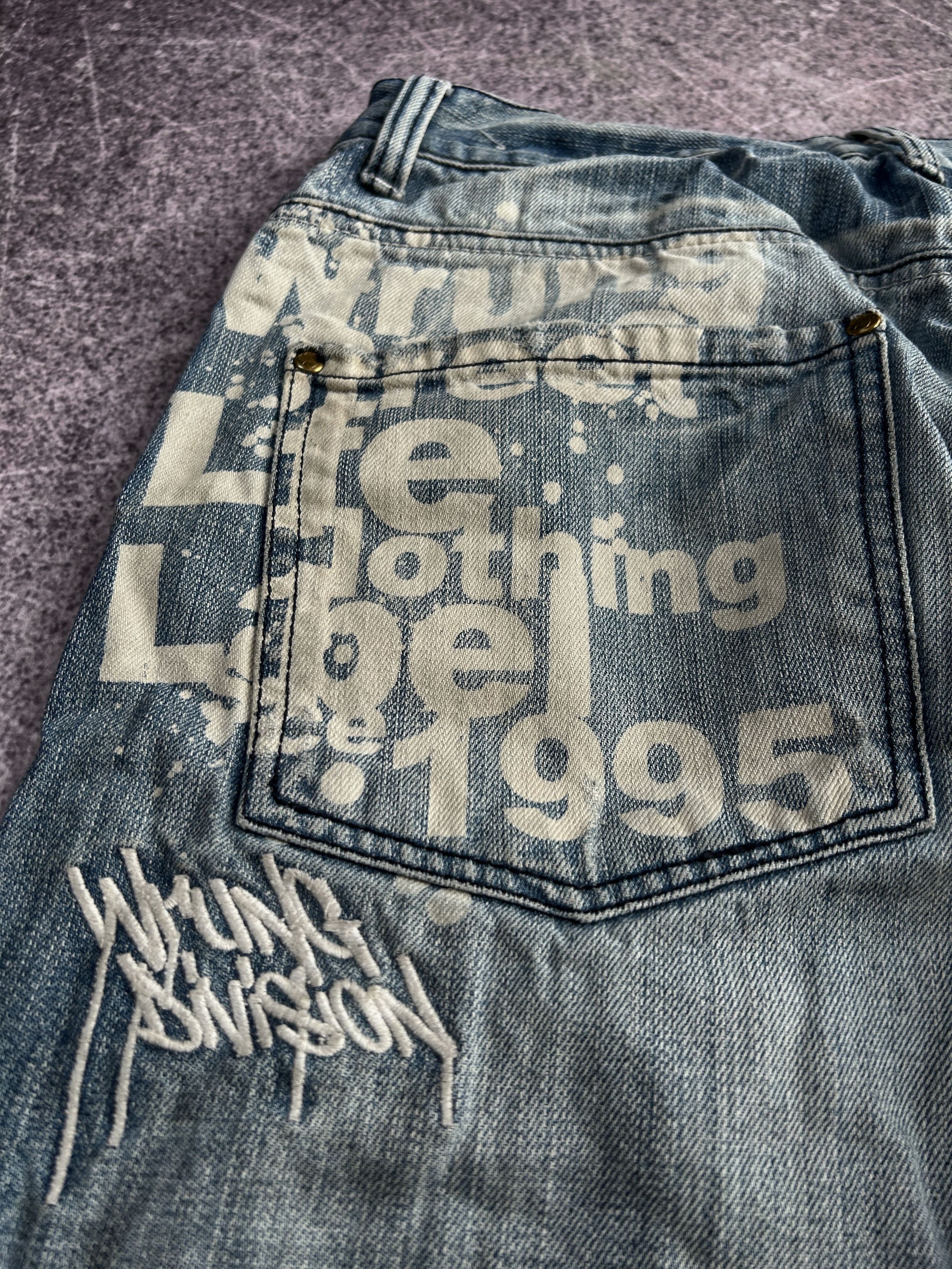 Rap Tees Vintage Baggy Denim Jeans Light Wash Graphic Y2K Skate Fit Size US 32 / EU 48 - 4 Thumbnail