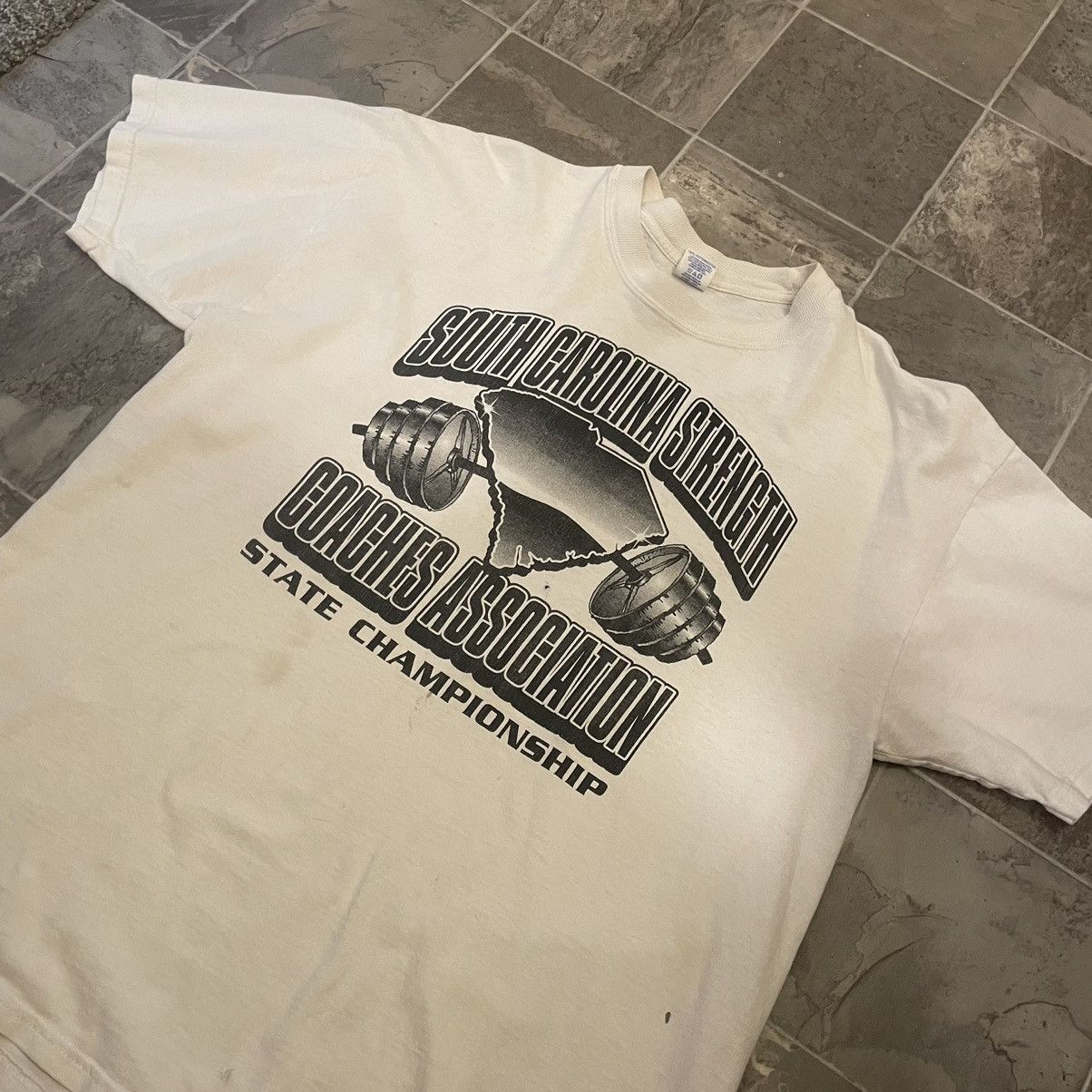 Other unreal heavyweight vintage xl graphic tee Size US XL / EU 56 / 4 - 1 Thumbnail