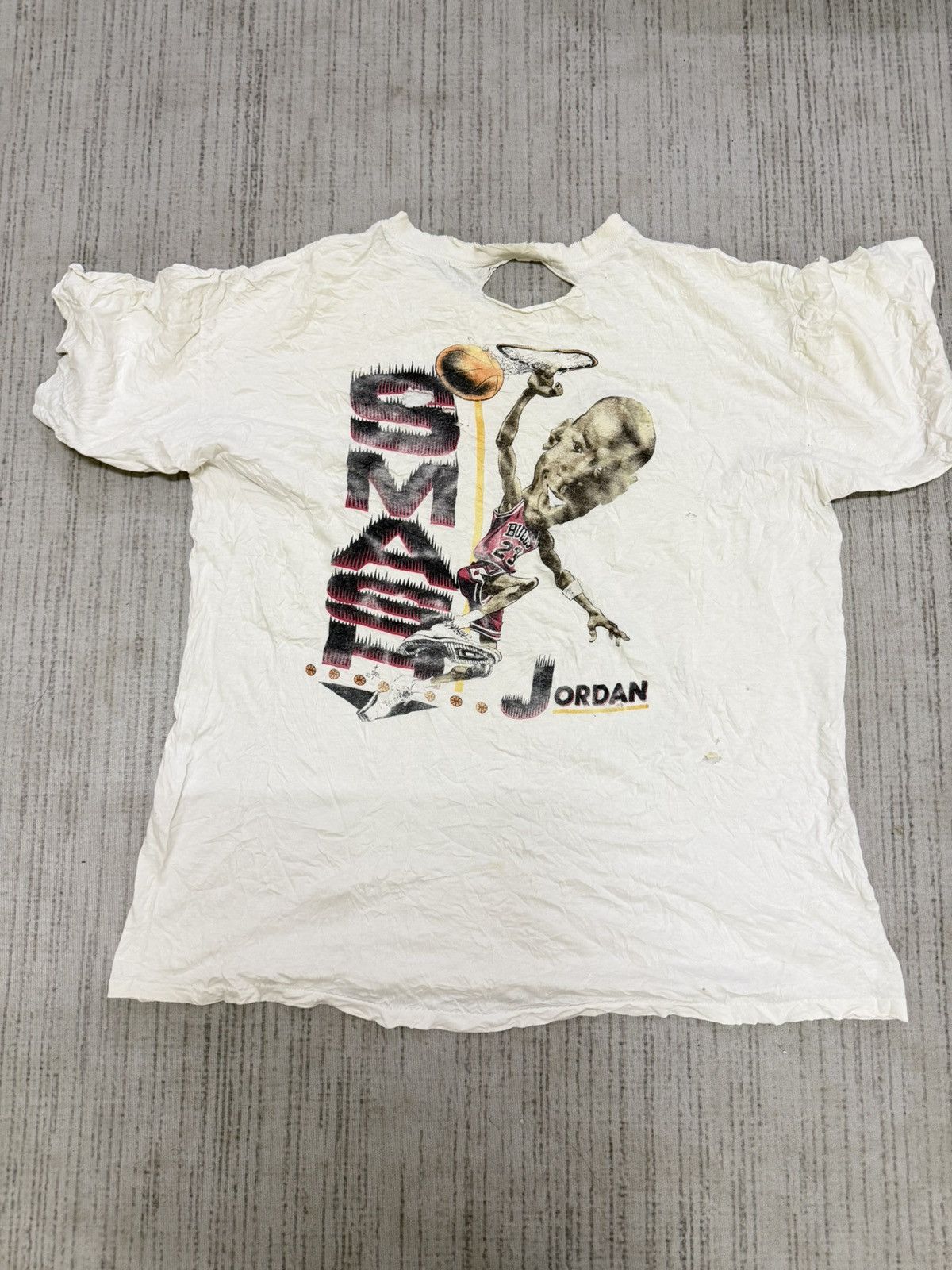 Vintage Vintage 1991 scottie pippen x jordan tshirt Size US L / EU 52-54 / 3 - 2 Thumbnail