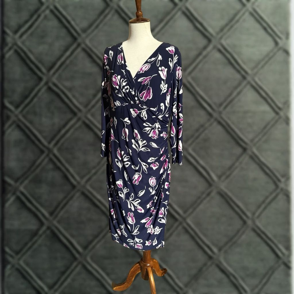 Ralph Lauren Ralph Lauren Faux Wrap Dress Blue Floral Midi Jersey 14 Women V-Neck Short Sleeve Poly Spandex Machine Washable Ideas: Pregnancy not included Size XL / US 12-14 / IT 48-50 - 1 Thumbnail