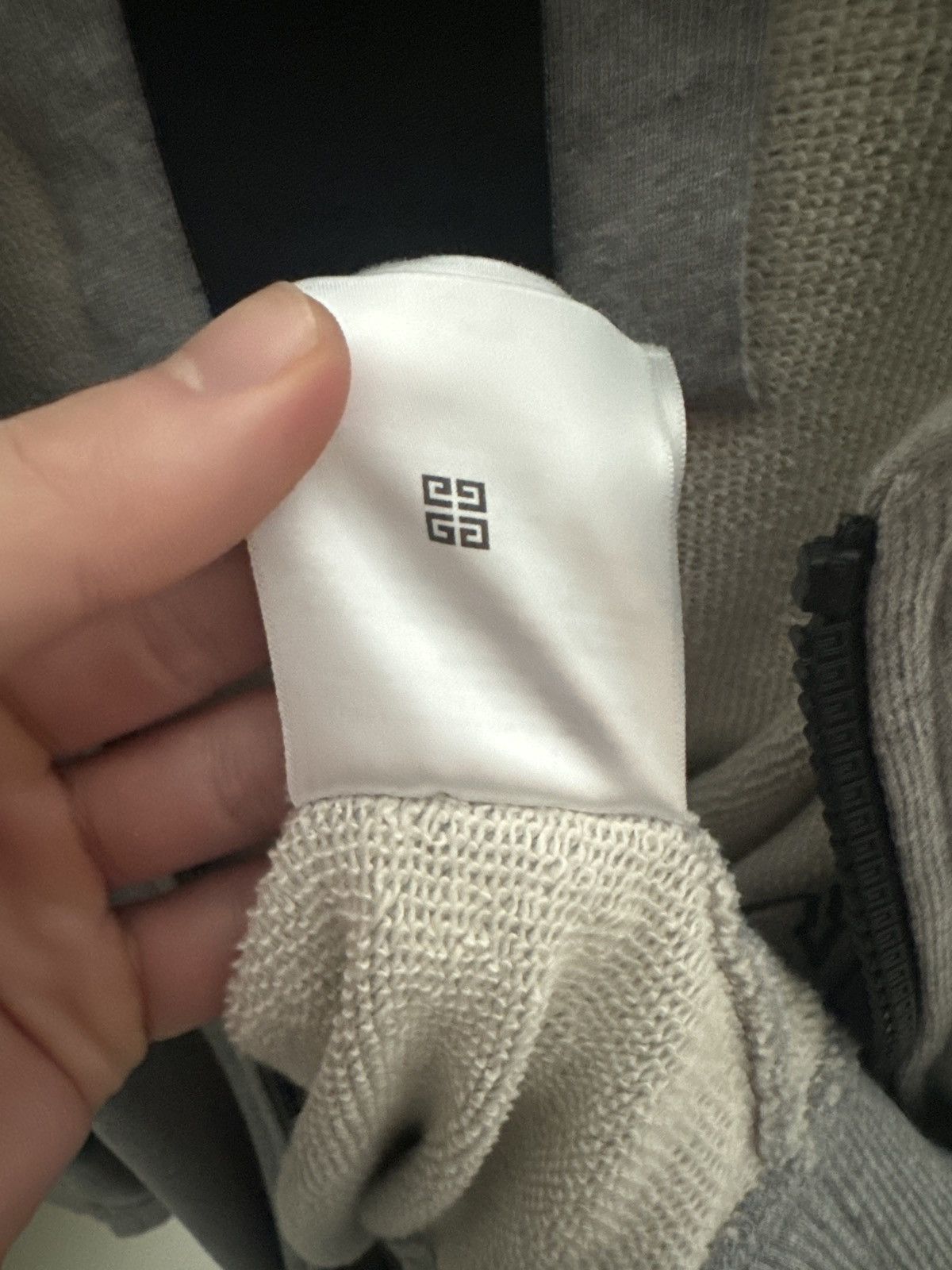 Givenchy Givenchy Zip-Up Hoodie Size US M / EU 48-50 / 2 - 5 Thumbnail