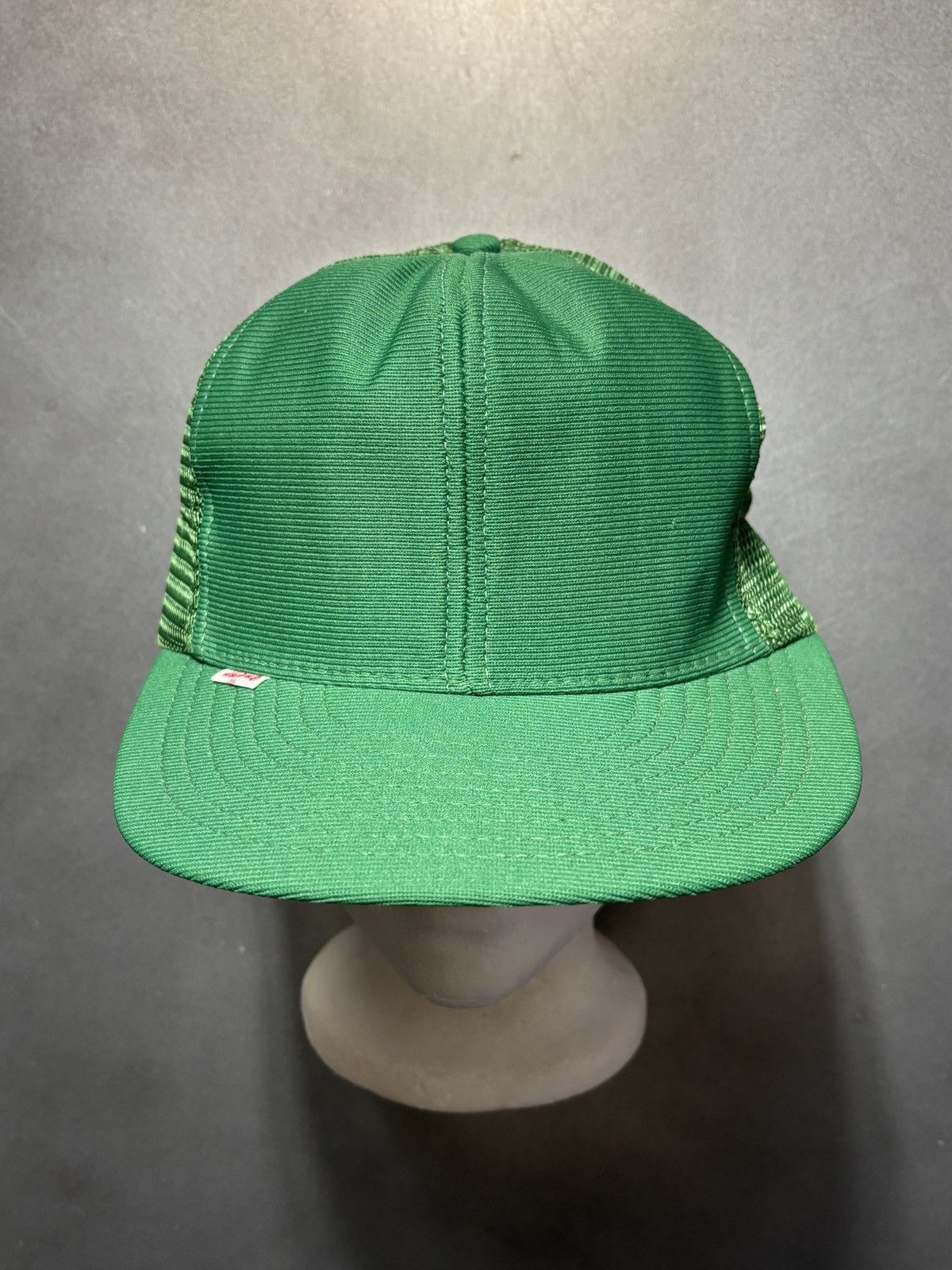 Levi's Vintage Levi's Big E Trucker Hat White Tab Red Lettering 70s Size ONE SIZE - 18 Thumbnail