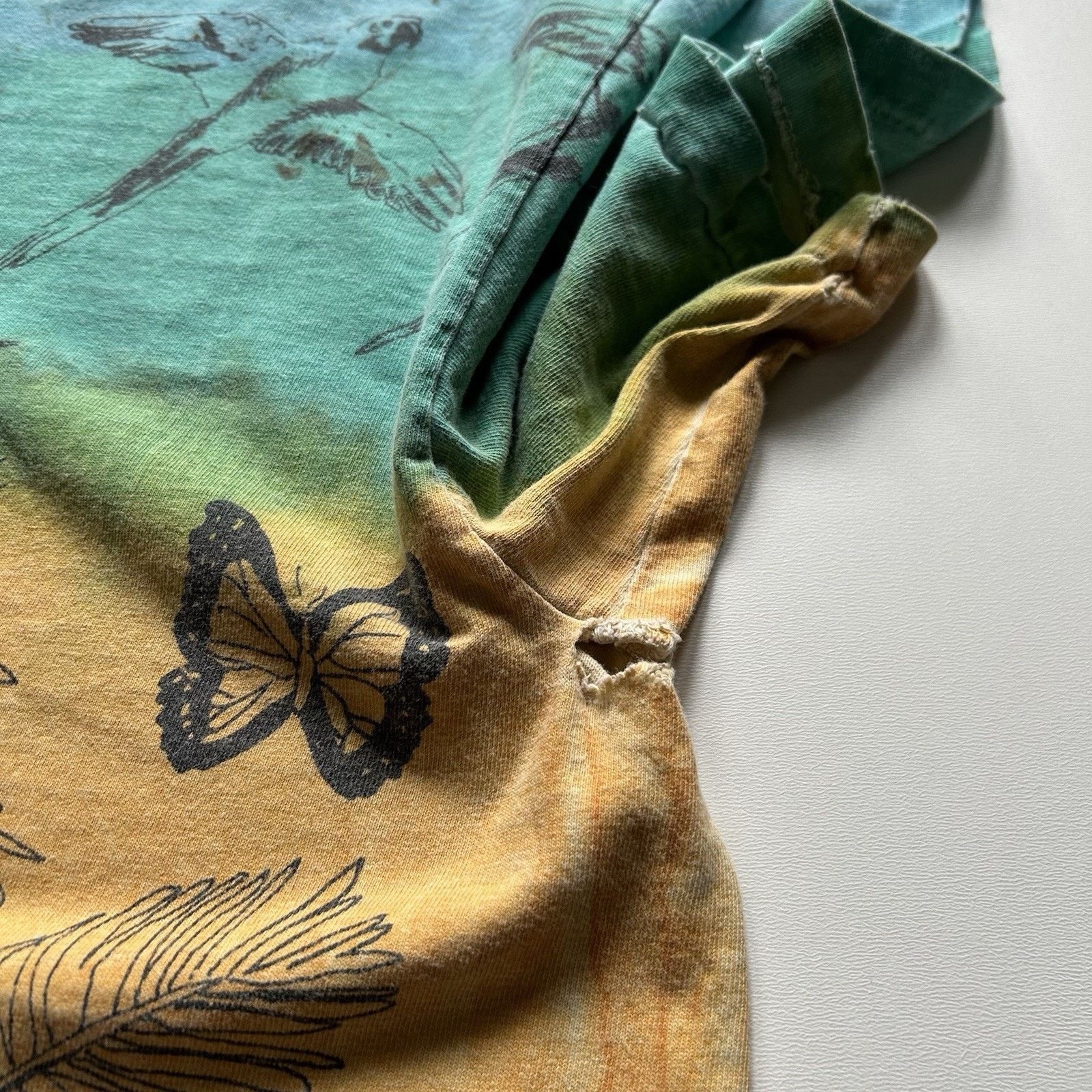 Vintage Vintage 90s Rainforest Animal Art Shirt XL Tie Dye Distress Size US XL / EU 56 / 4 - 9 Thumbnail