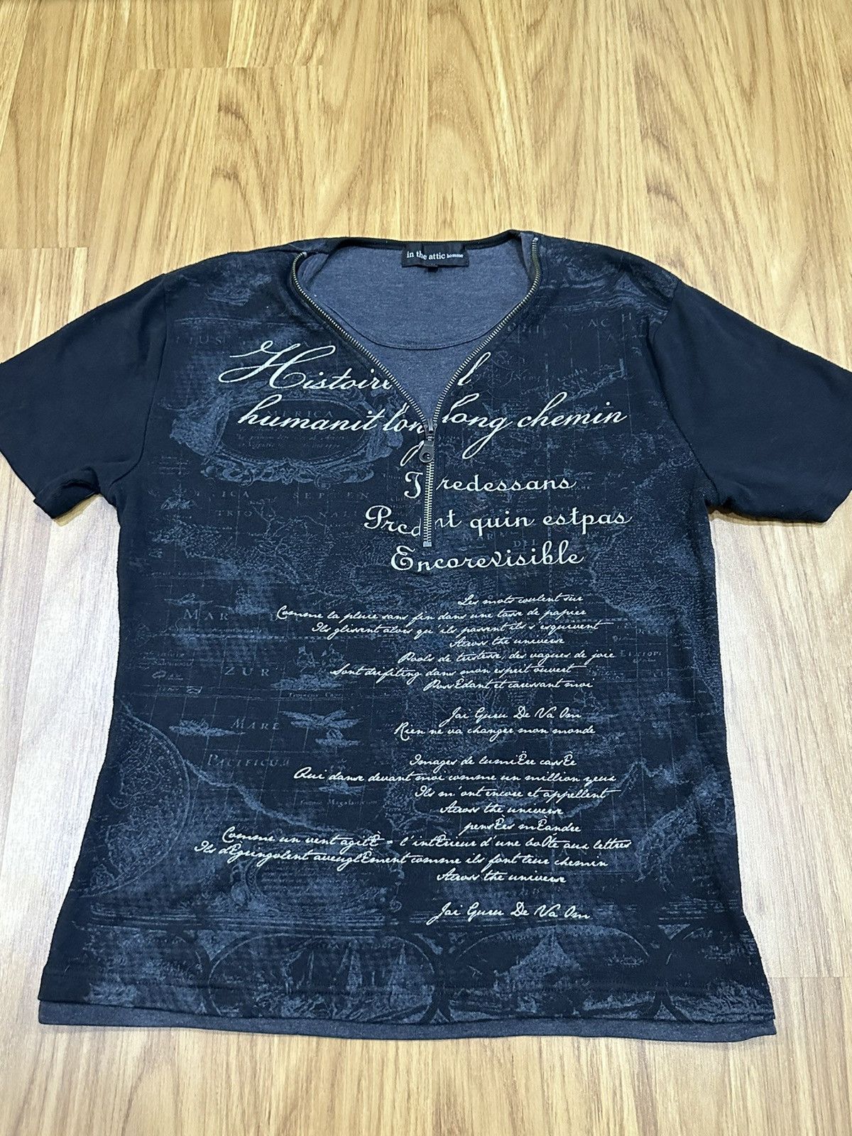 In The Attic 2000s - In The Attic Poem Zipper Tshirt Size US M / EU 48-50 / 2 - 5 Thumbnail