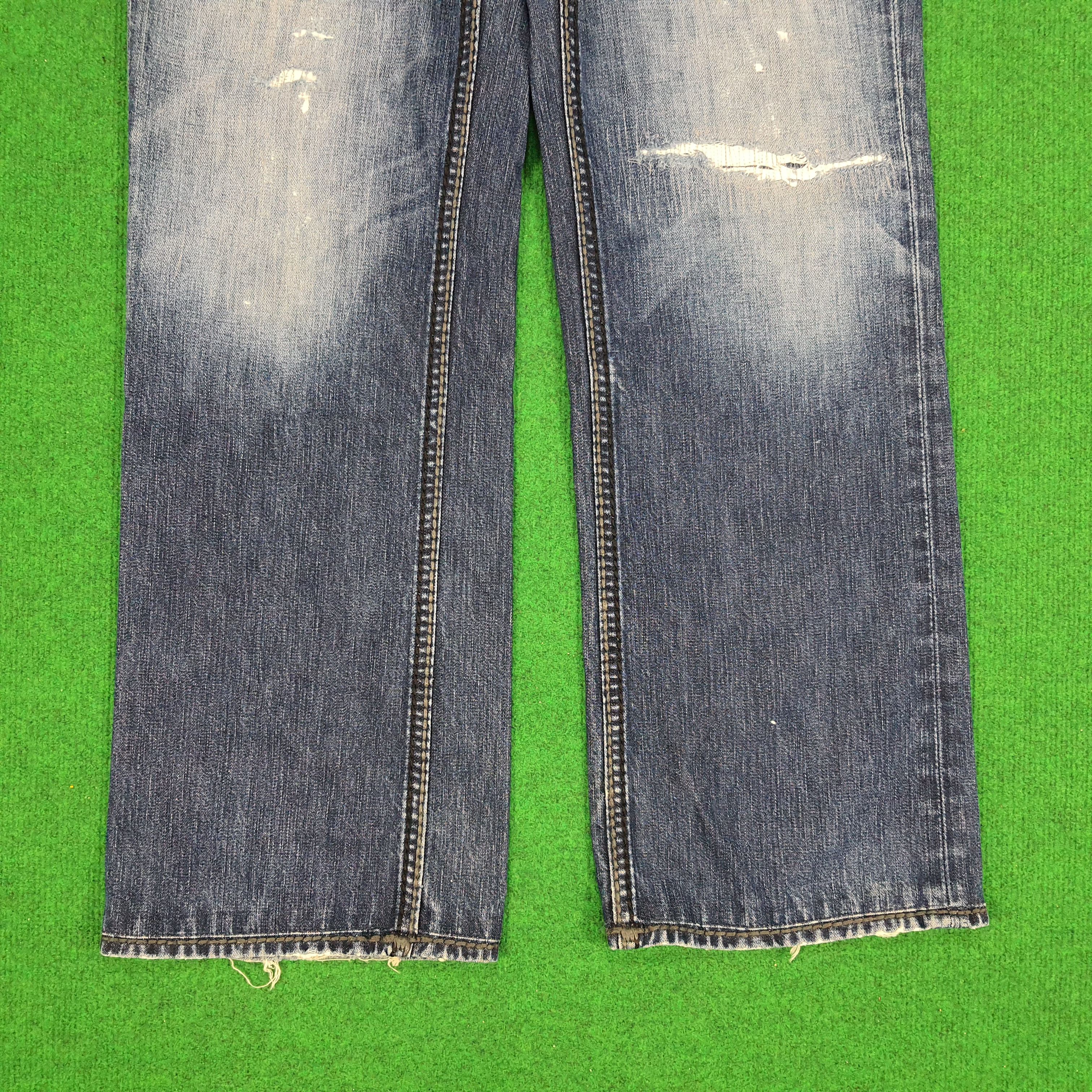 True Religion Vintage True Religion America Distressed Denim Pants Size US 35 - 3 Thumbnail
