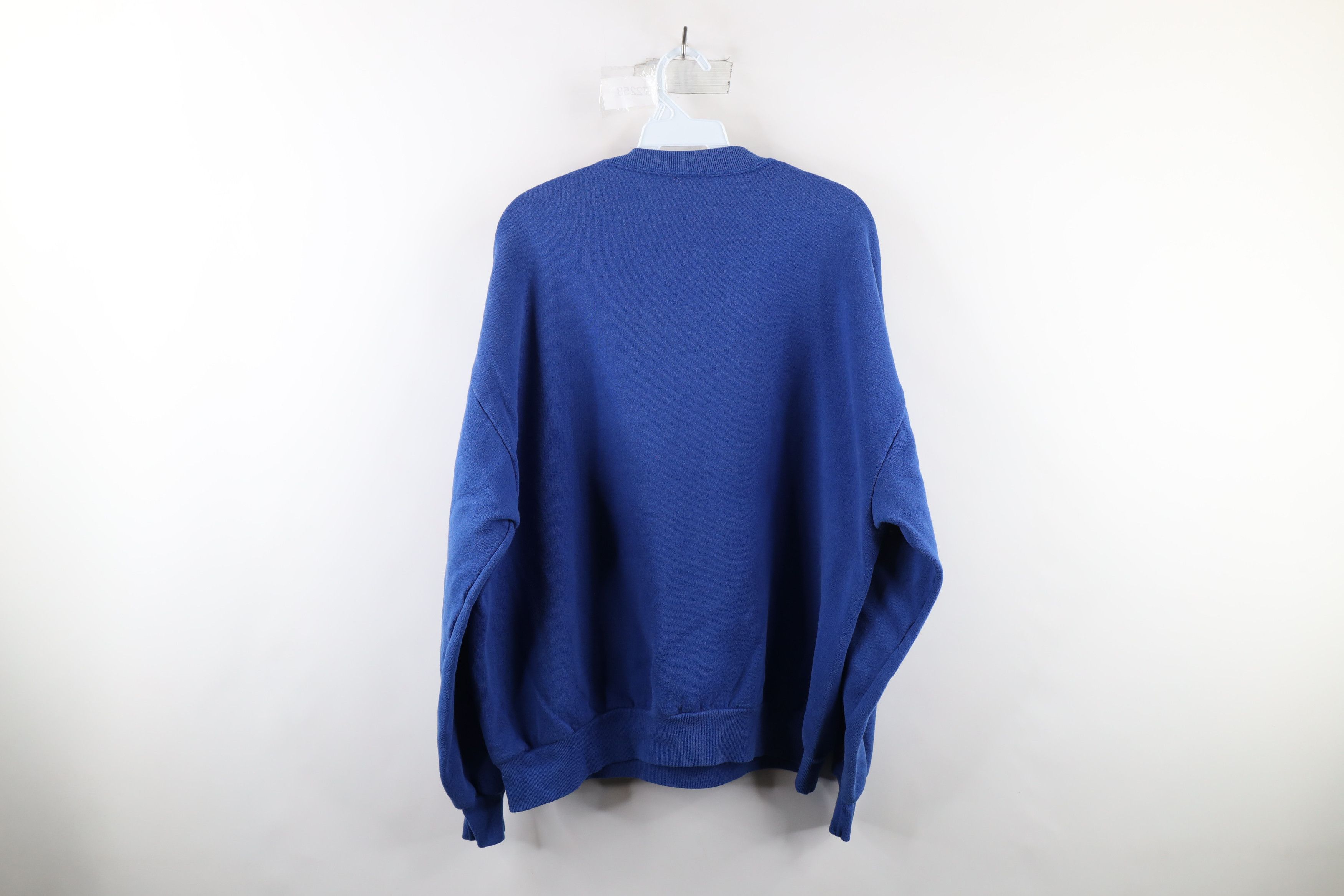 Vintage Vintage 90s University of Memphis Crewneck Sweatshirt USA Size US XL / EU 56 / 4 - 7 Thumbnail