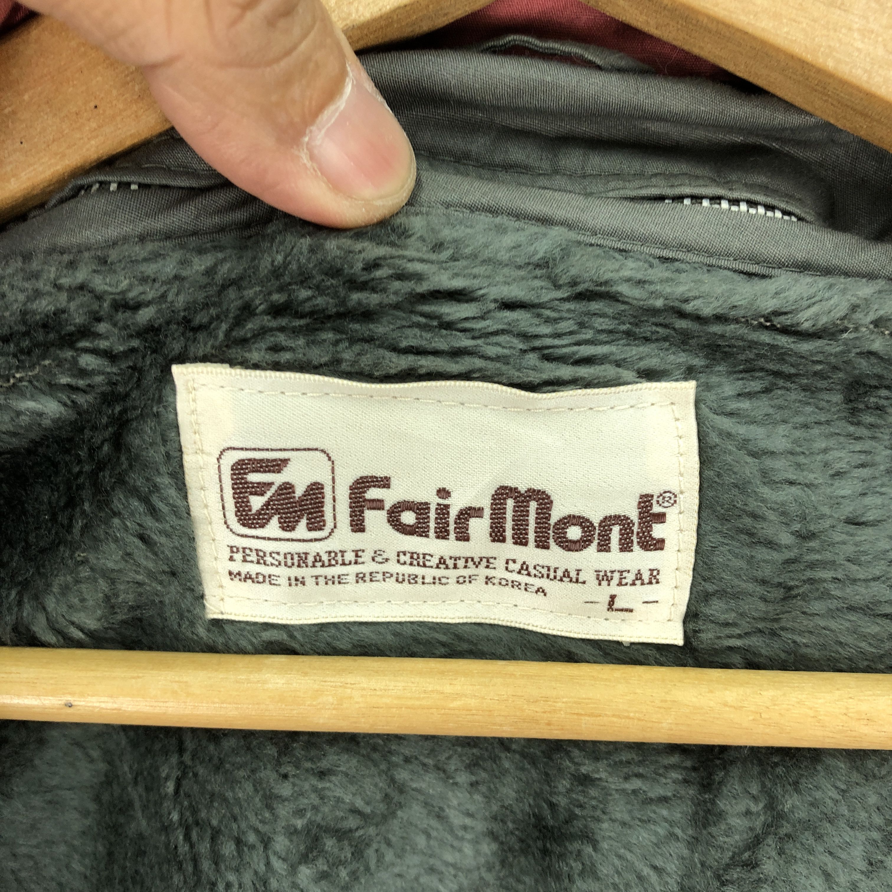 Japanese Brand Vintage Fair Mont Windbreaker Jacket Size US L / EU 52-54 / 3 - 6 Thumbnail