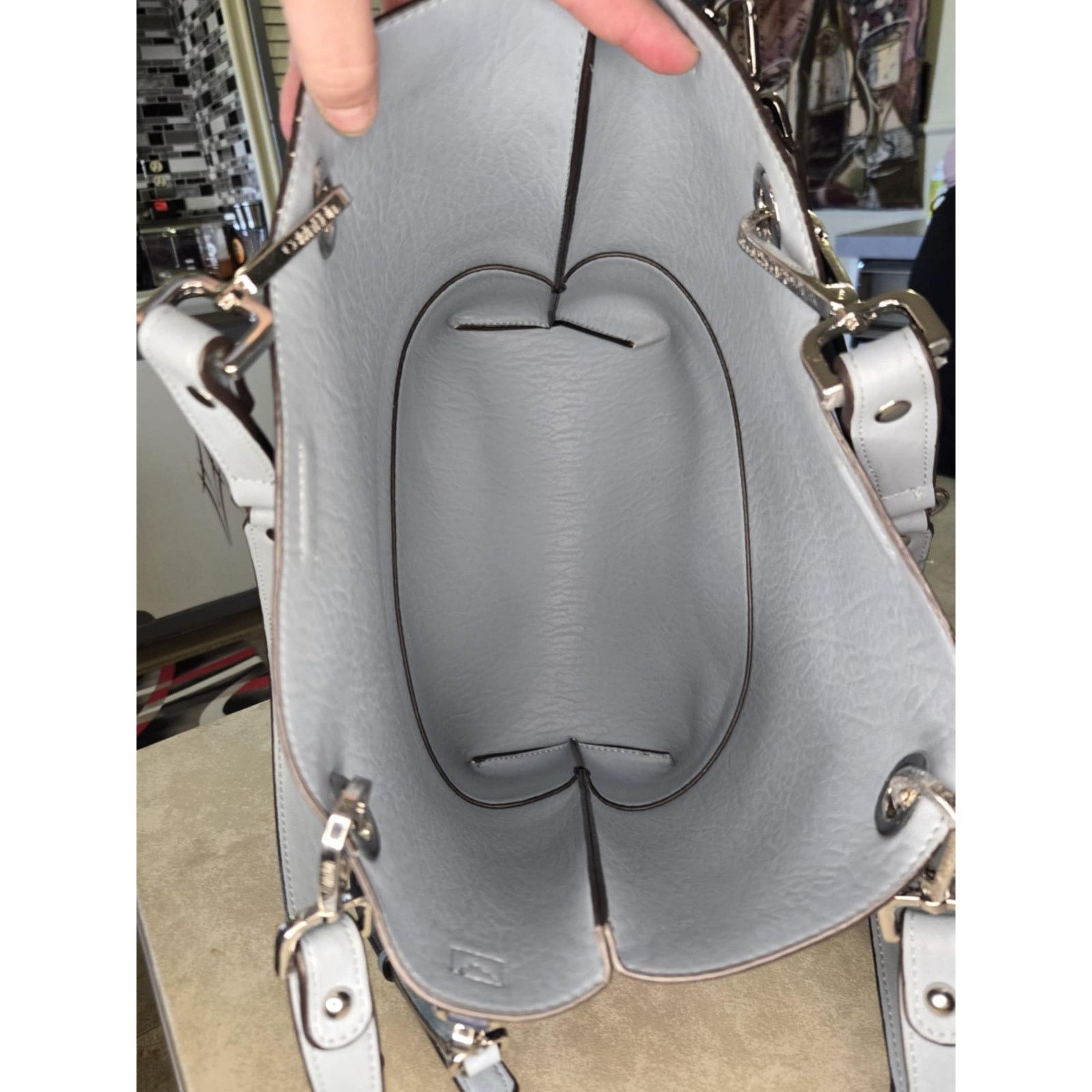 Calvin Klein Calvin Klein blue reversable leather tote matching pouch Size ONE SIZE - 5 Thumbnail