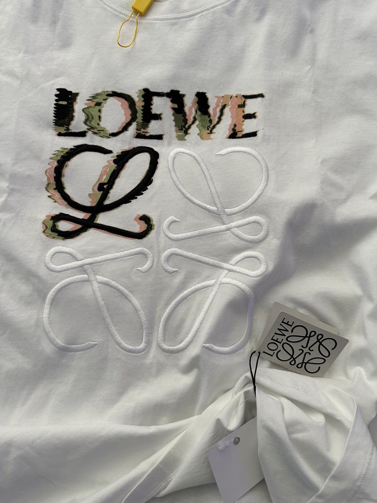 Loewe Loewe anagram logo t-shirt Size US M / EU 48-50 / 2 - 6 Thumbnail