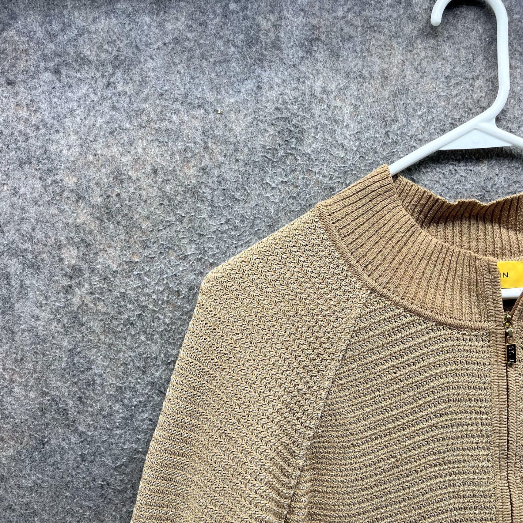 St. John St John Sweater Womens L Beige Full Zip Mock Neck Bell Sleeve Knit Cardigan Size L / US 10 / IT 46 - 7 Thumbnail