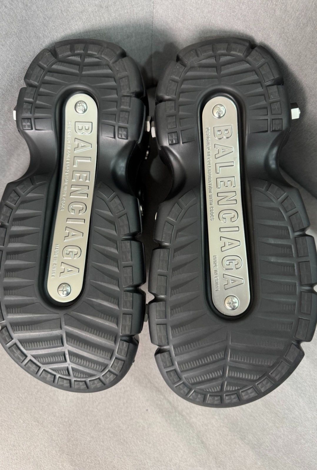 Balenciaga × Crocs Balenciaga x Crocs Hardcrocs Slide Black SIZE EU45 Size US 12 / EU 45 - 6 Thumbnail