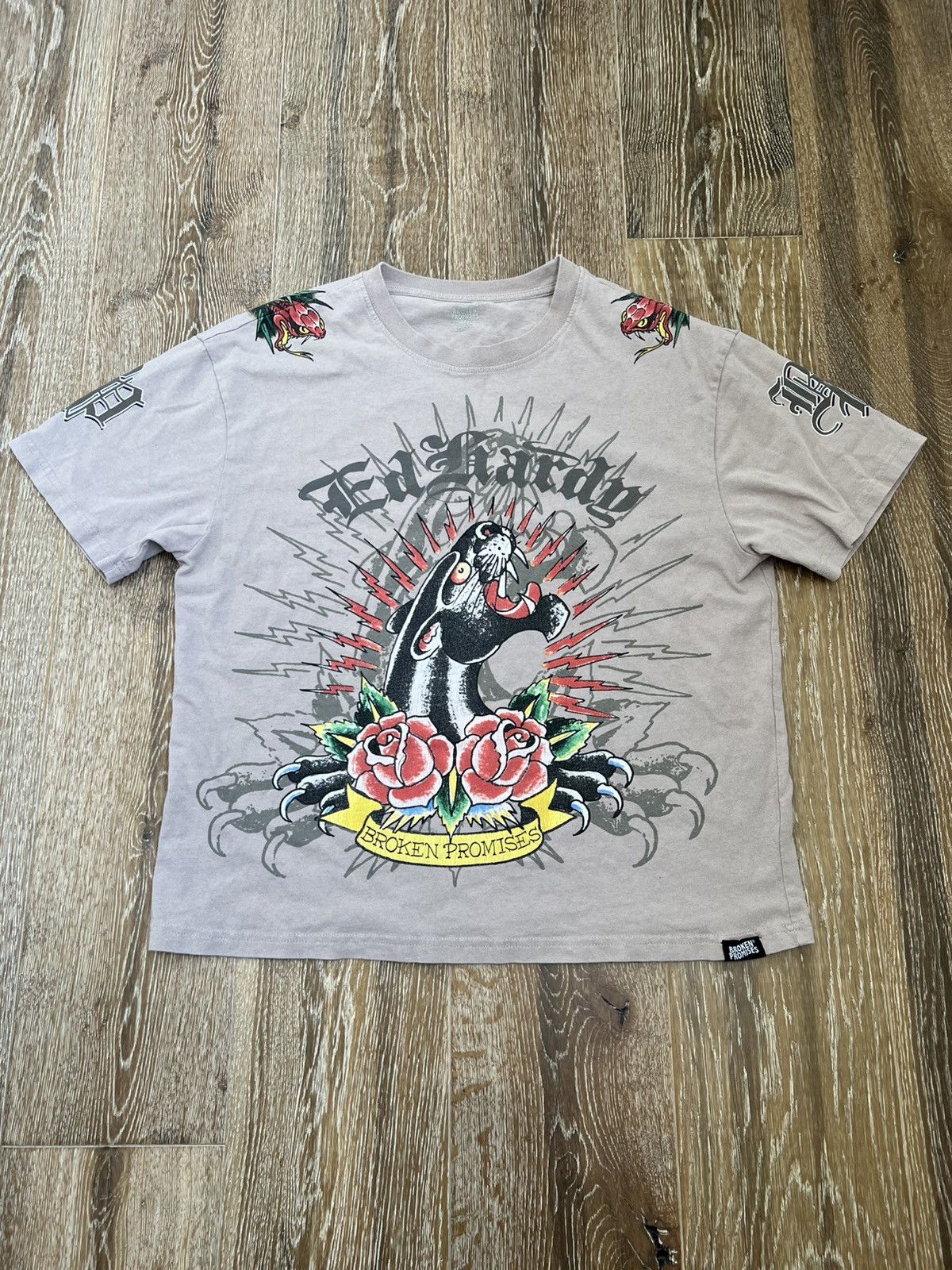 Ed Hardy Ed hardy broken promises love scars tee Size US L / EU 52-54 / 3 - 1 Thumbnail