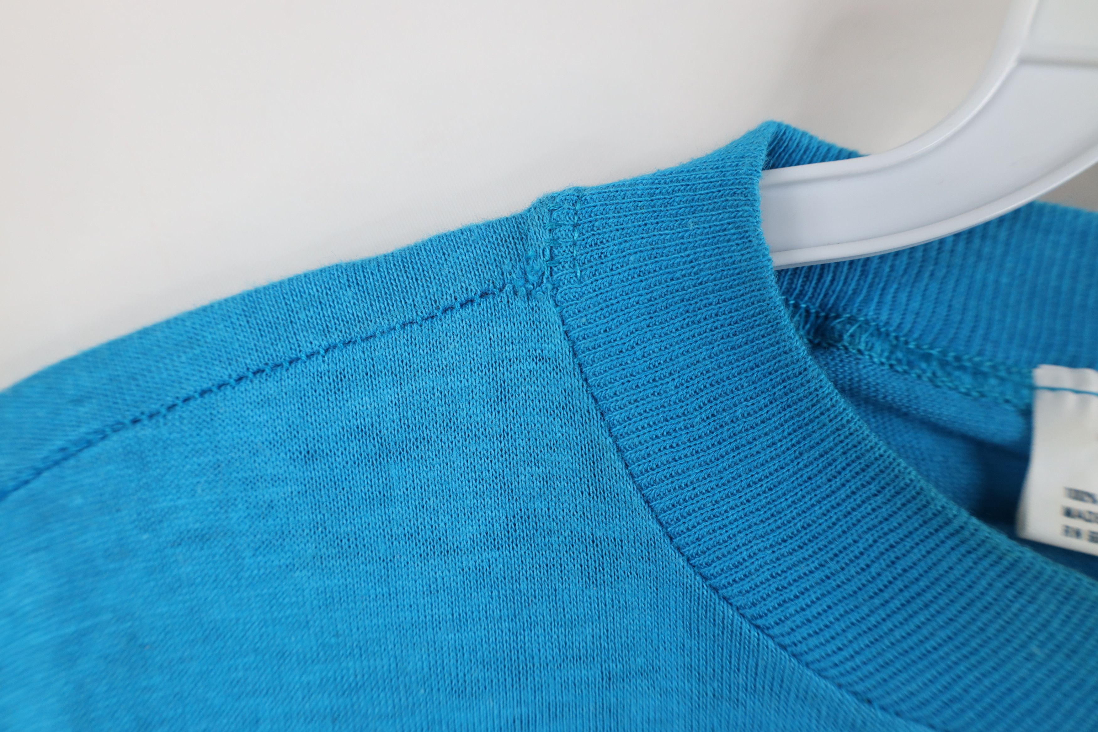 Vintage Vintage 90s Streetwear Distressed Blank Pocket T-Shirt Blue Size US M / EU 48-50 / 2 - 8 Thumbnail