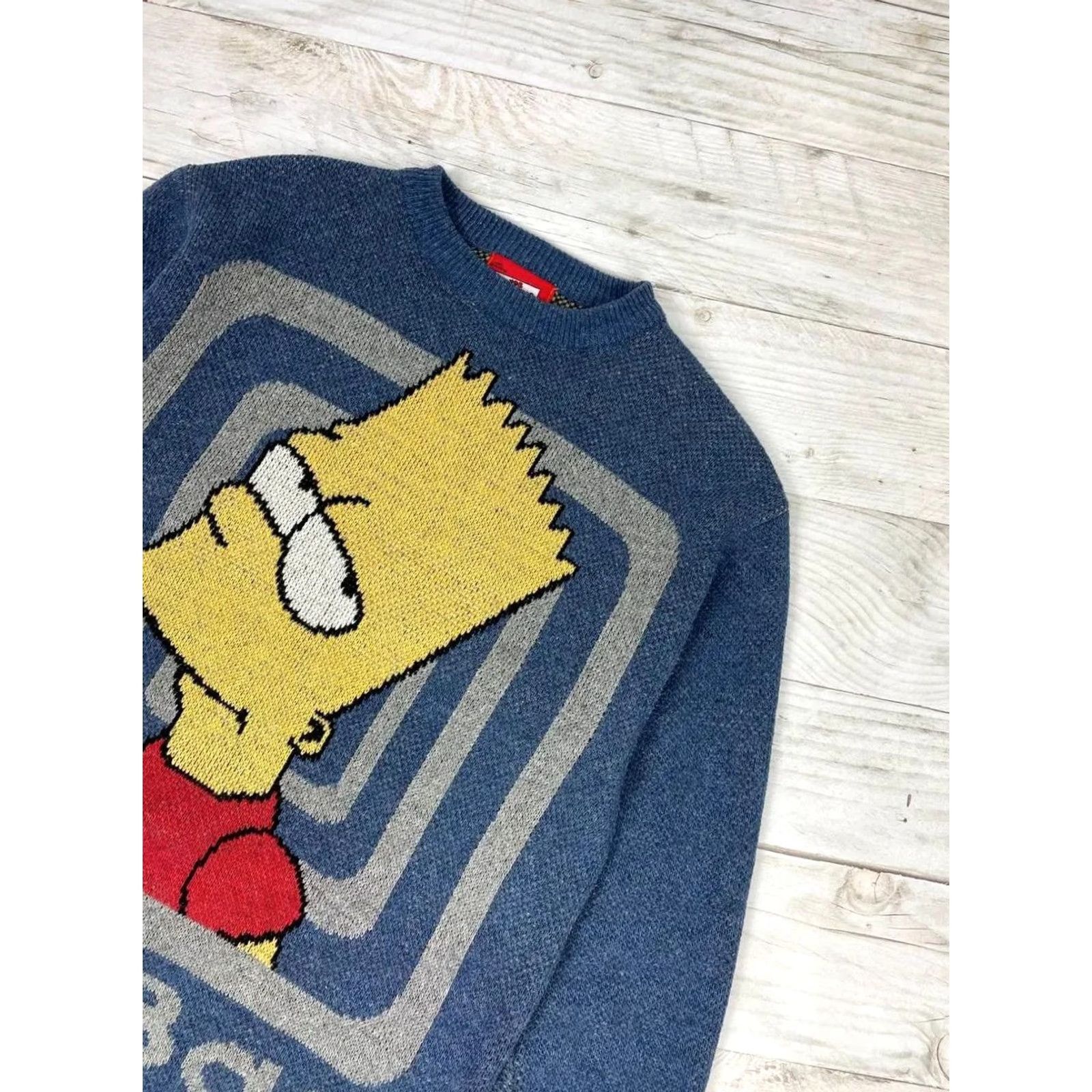 Vintage VINTAGE The Simpsons Sweater Nike Shirt Casual Mens Size M Blue Logo Movie 2002 Size US M / EU 48-50 / 2 - 3 Thumbnail
