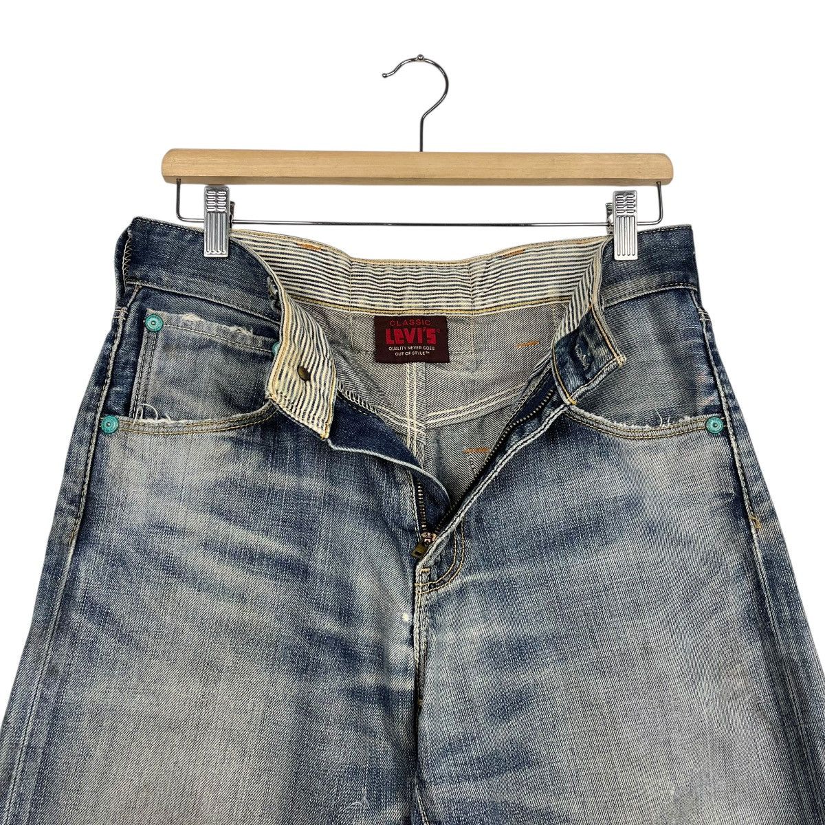 Levi's Vintage Levis Buckle Belt Distressed Denim Jeans Size US 30 / EU 46 - 15 Thumbnail