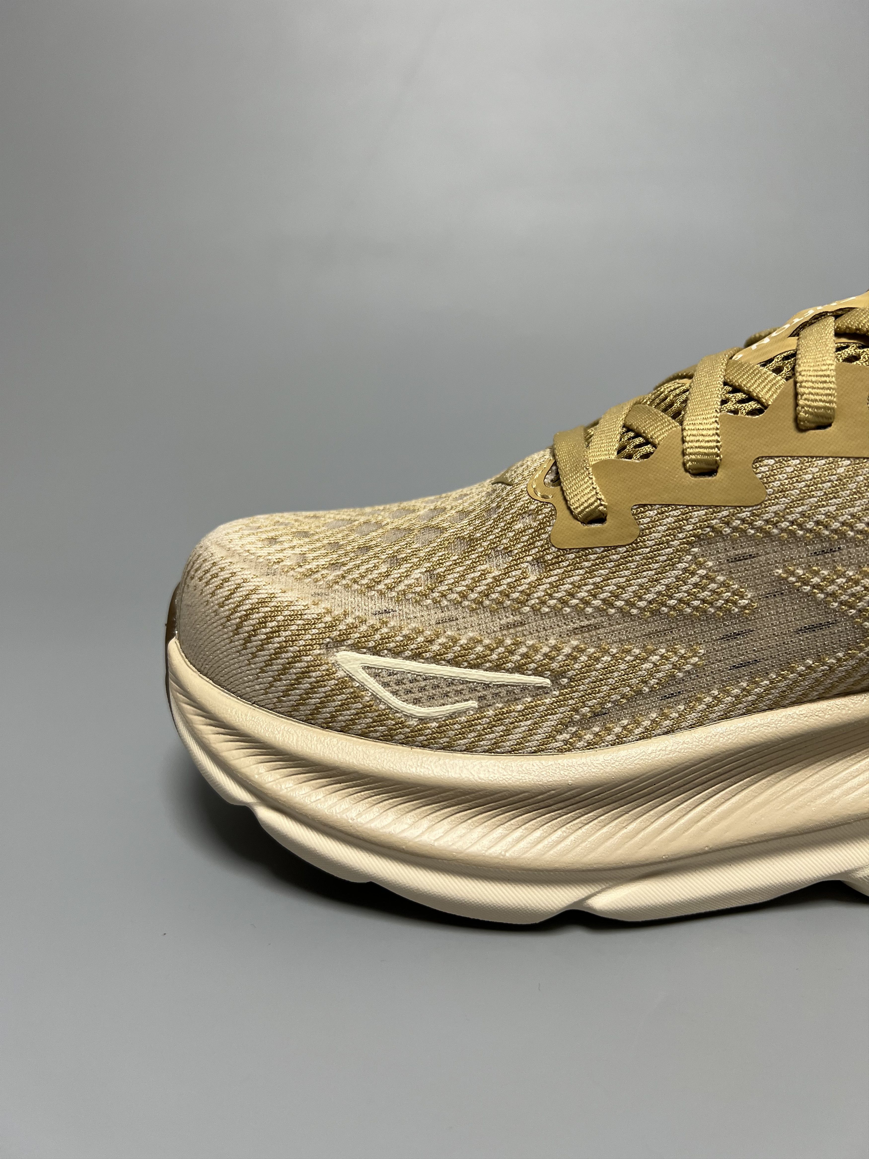 Hoka 9D Hoka One One Clifton 9 Running Shoes Walking Gym Size US 9 / EU 42 - 10 Thumbnail