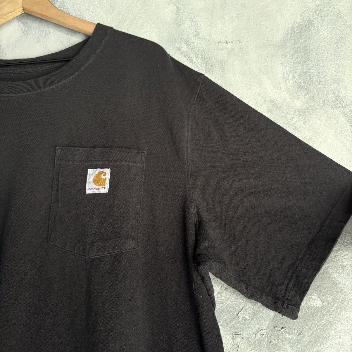 Carhartt Vtg Carhartt T Shirt Men’s Size XL Color Black Short Sleeve Size US XL / EU 56 / 4 - 4 Thumbnail