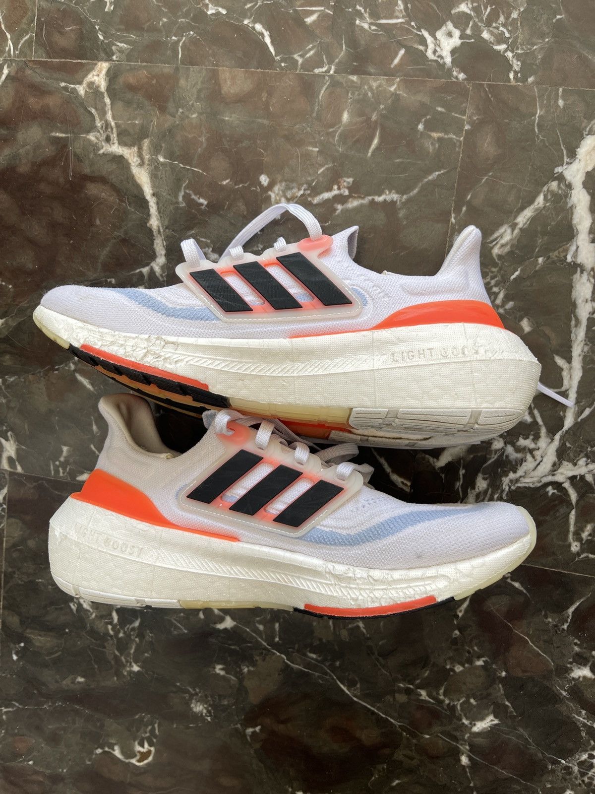 Adidas Adidas Ultraboost Light Size US 9.5 / EU 42-43 - 2 Thumbnail