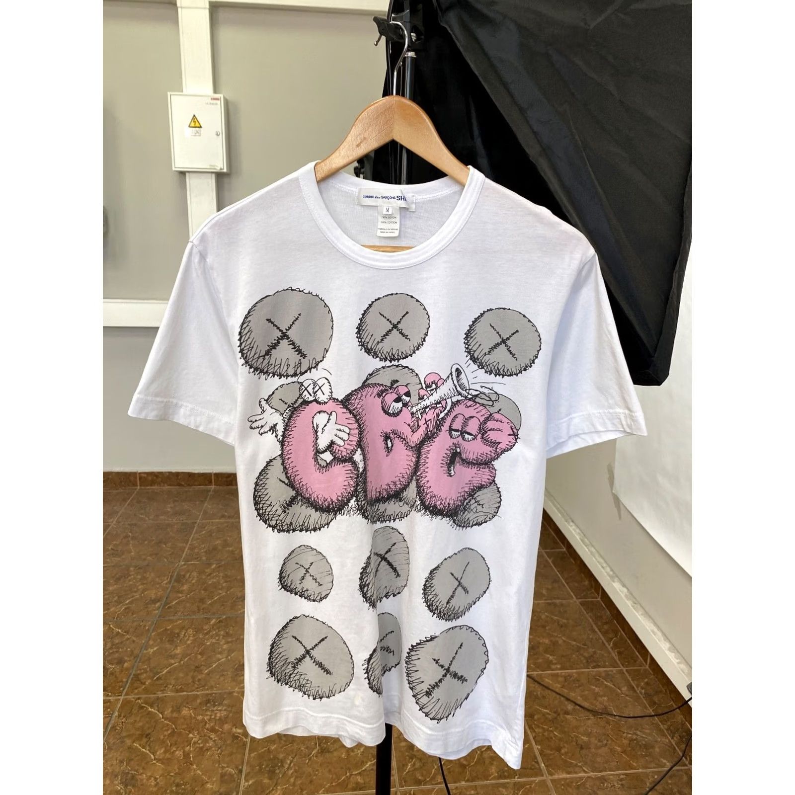Comme des Garcons Girl Comme Des Garcons Kaws T-Shirt M White Mens Retro Y2K Rare Hyp e Size US M / EU 48-50 / 2 - 2 Thumbnail