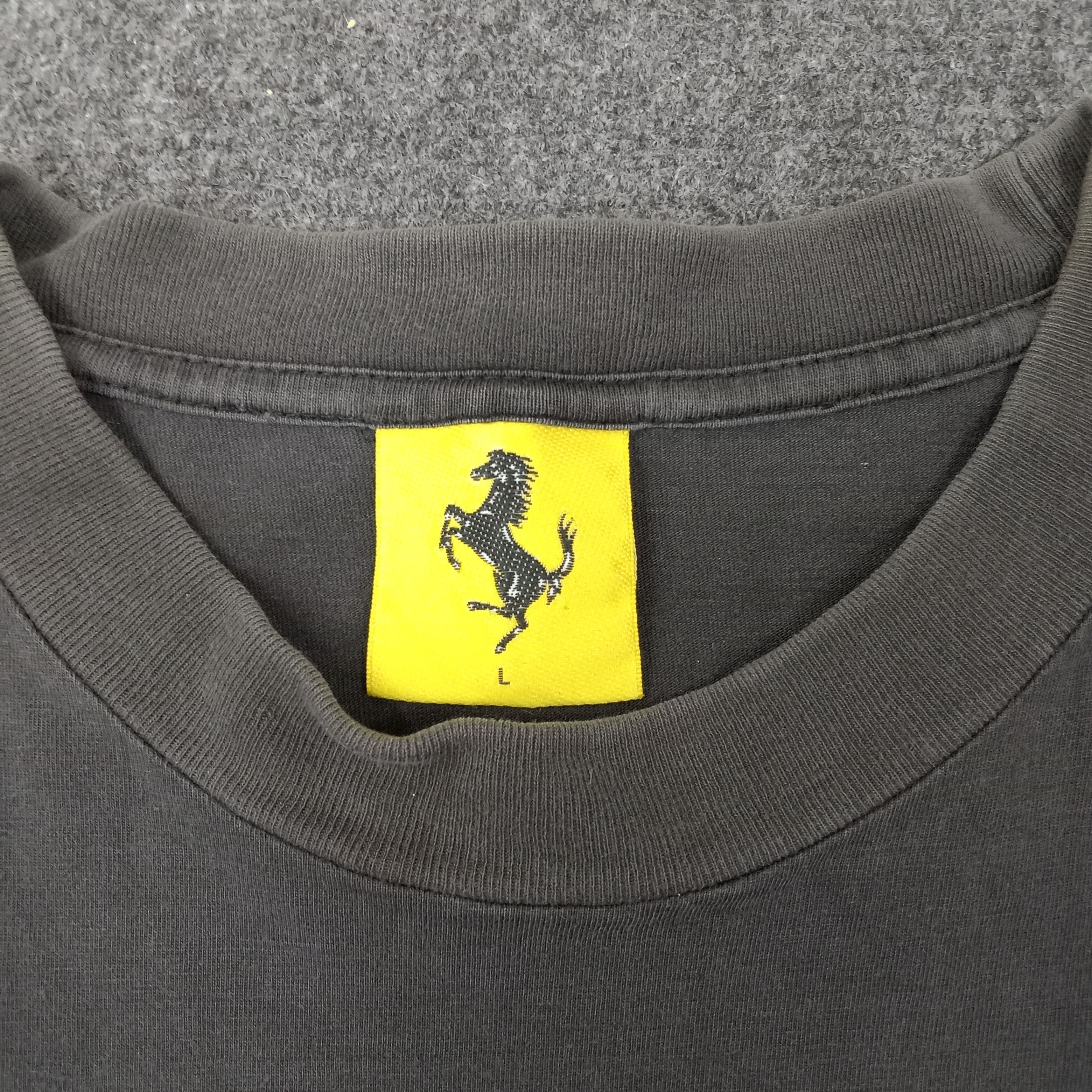 Ferrari Ferrari Formula One Racing Motorsports Tshirt C223N44 Size US L / EU 52-54 / 3 - 4 Thumbnail