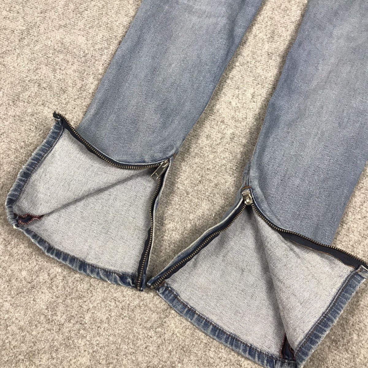 Diesel SLIM DIESEL DISTRESSED JEANS PANTS Size US 30 / EU 46 - 12 Thumbnail