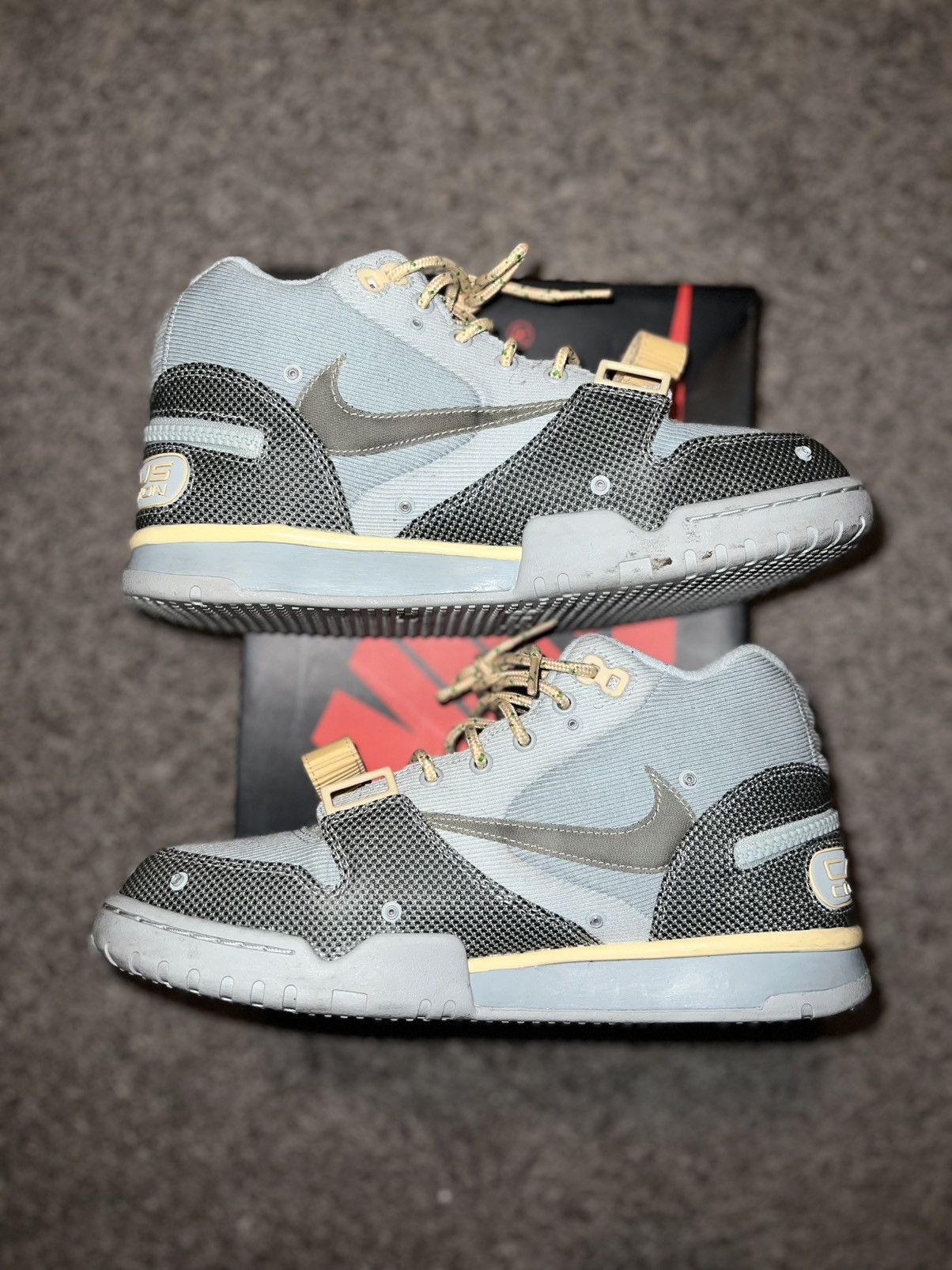 Nike Nike Travis Scott Trainer Size US 9.5 / EU 42-43 - 2 Thumbnail
