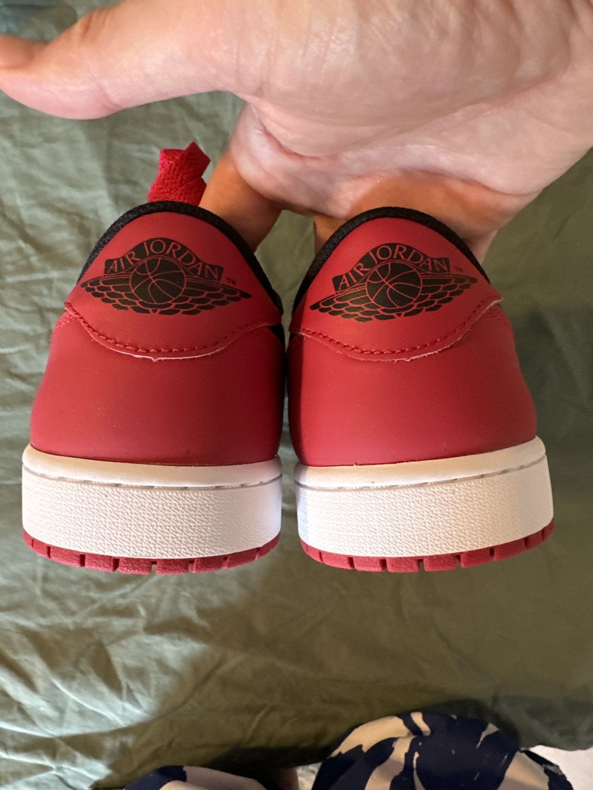 Jordan Brand Jordan 1 Retro Low OG Black Toe (Size 11.5 M) Size US 11.5 / EU 44-45 - 3 Thumbnail