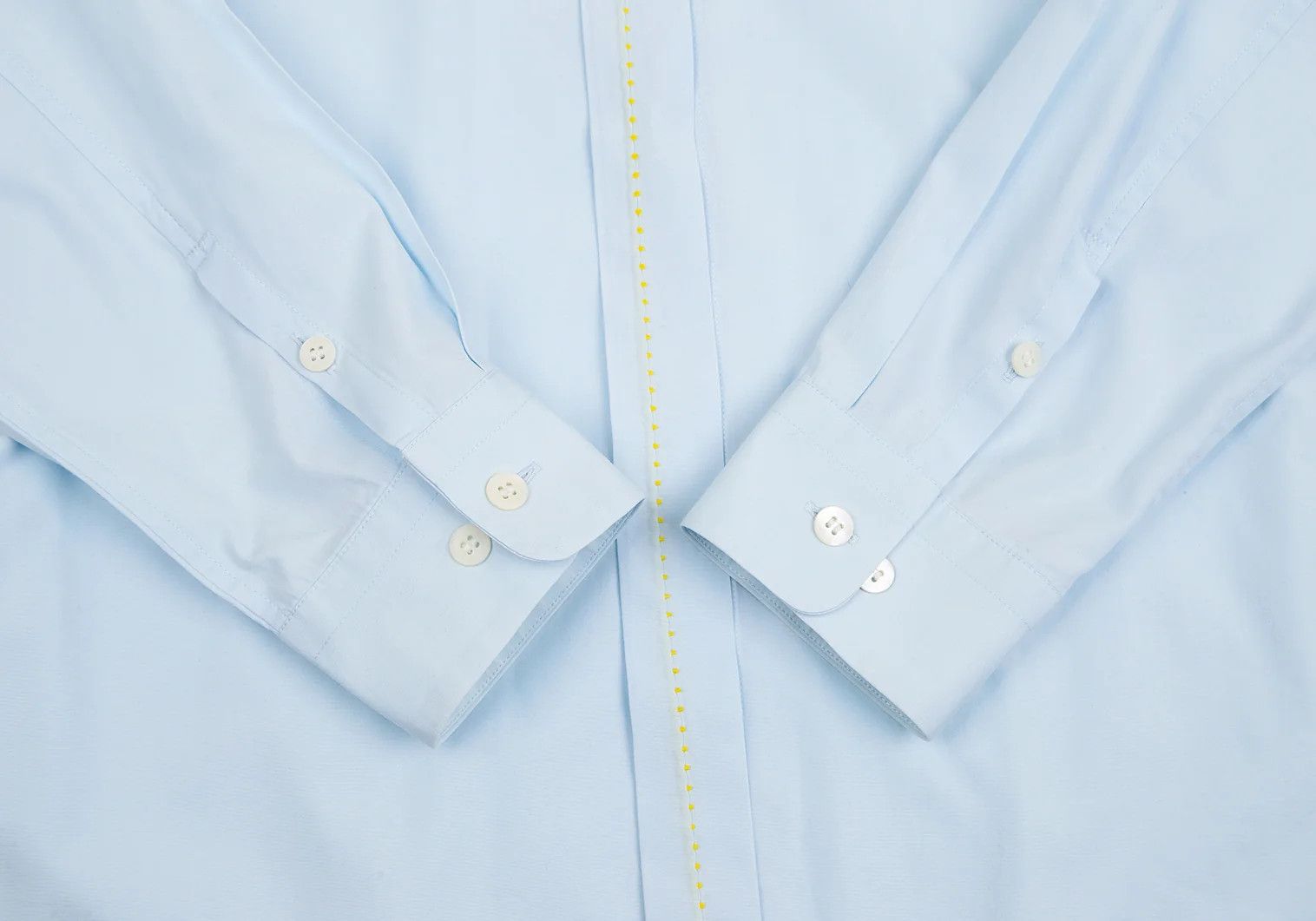 Issey Miyake Cotton Broad Stitch Design Fly Front Shirt in Light Blue Size US S / EU 44-46 / 1 - 7 Thumbnail
